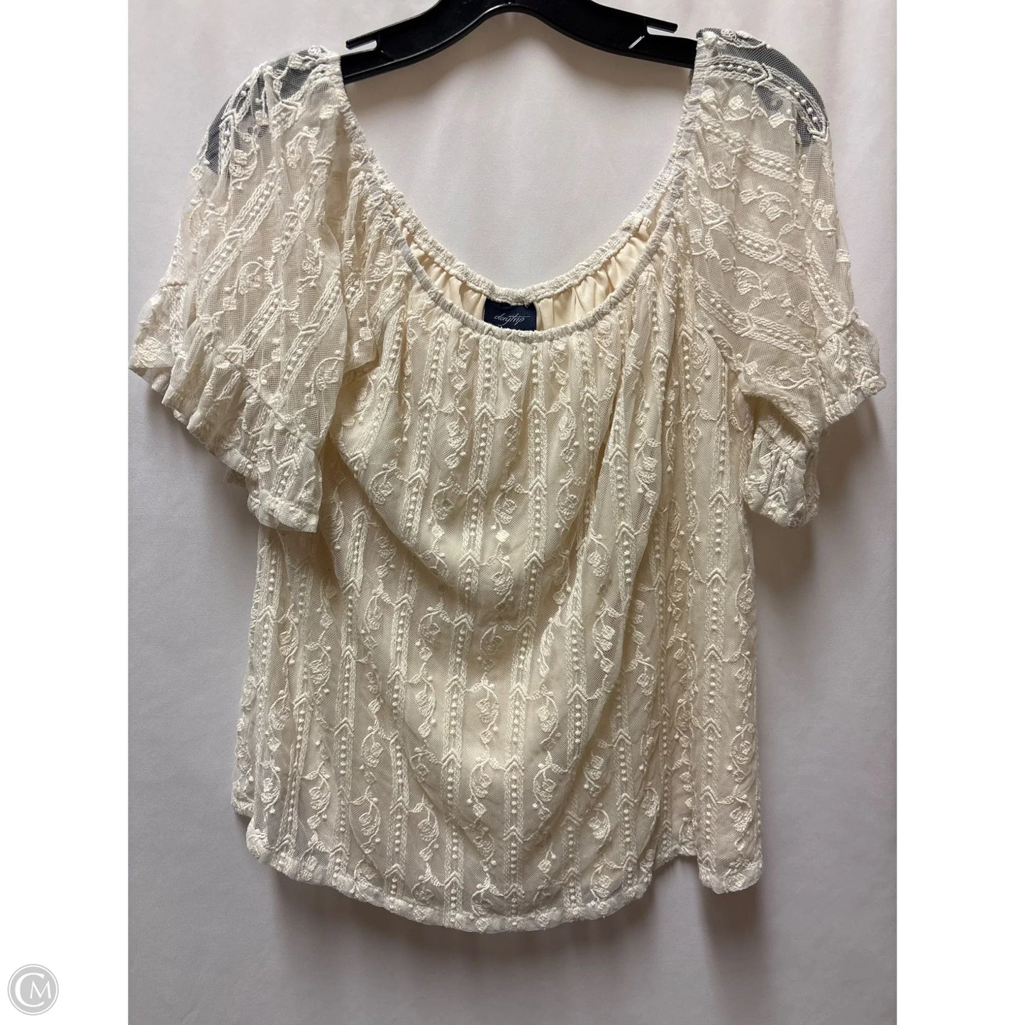 Top Short Sleeve By Daytrip In Cream, Size: M