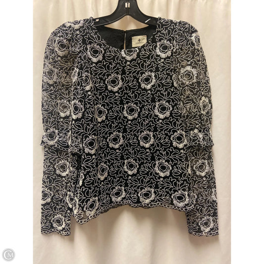 Top Long Sleeve By Tuckernuck In Black & White, Size: S