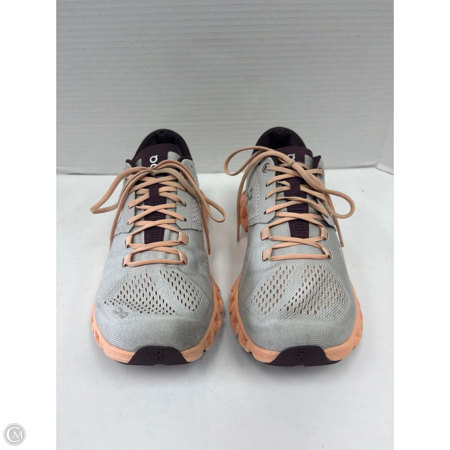 Shoes Athletic By On Cloud In Grey, Size: 7.5