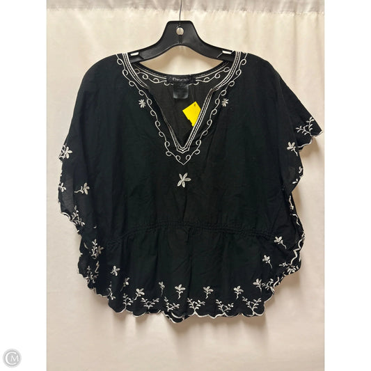 Top Short Sleeve By Clothes Mentor In Black, Size: M