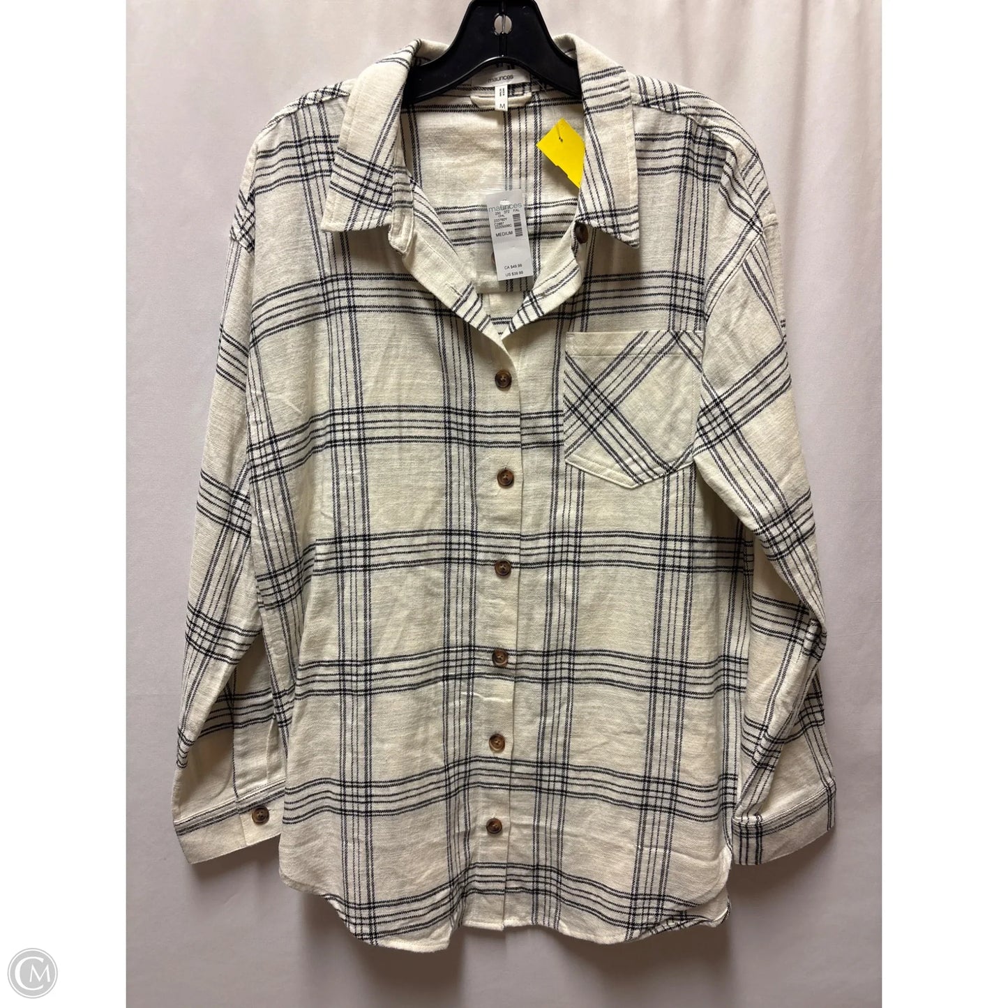 Top Long Sleeve By Maurices In Cream, Size: M