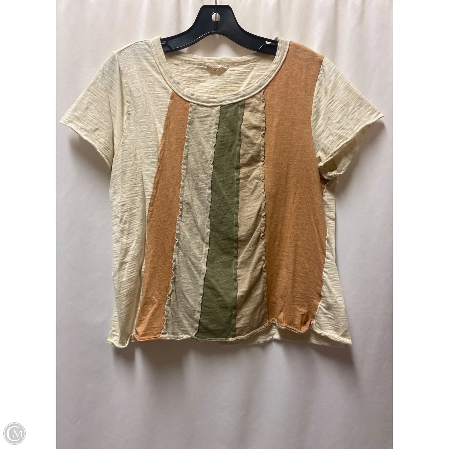 Top Short Sleeve By Hem & Thread In Tan, Size: L