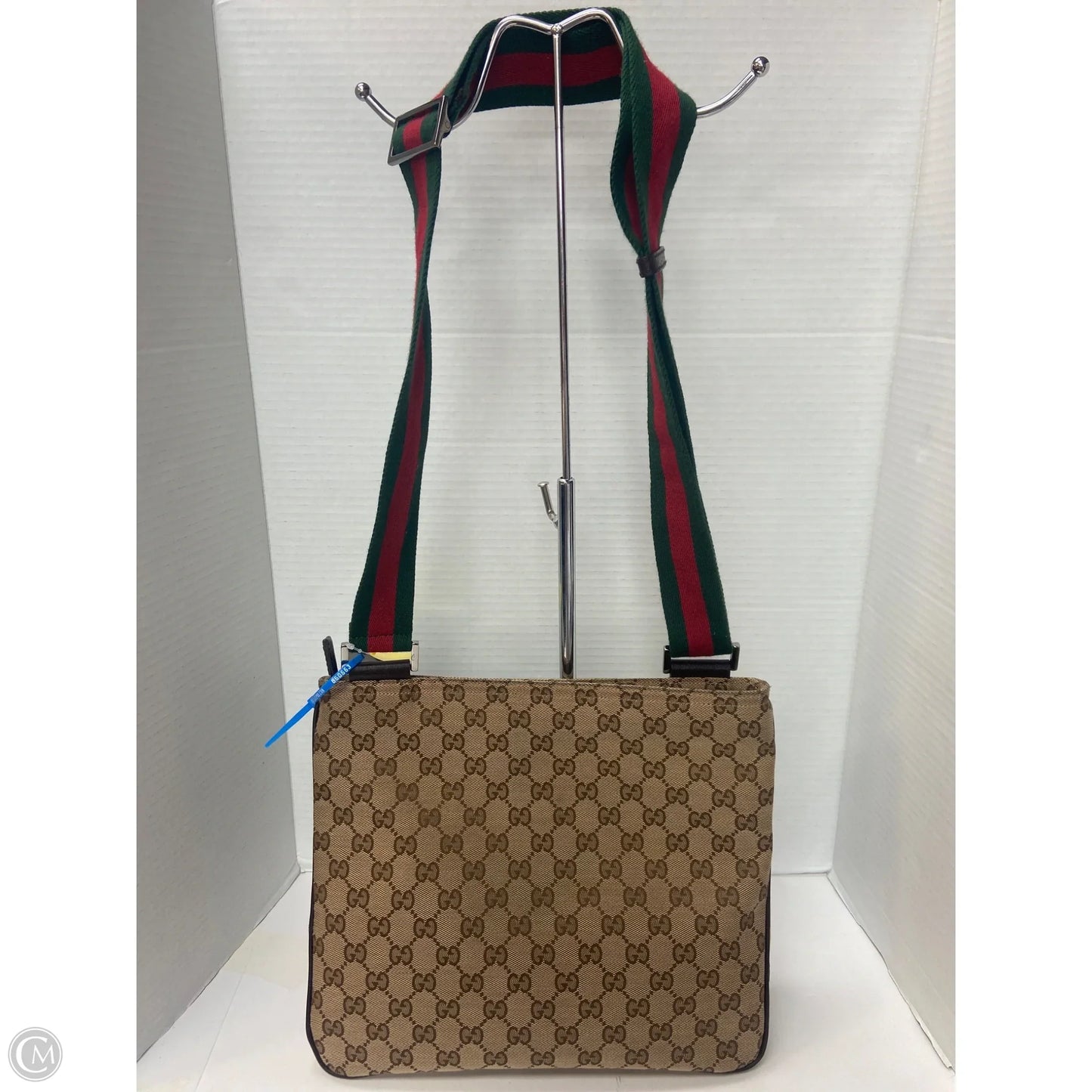 Handbag Luxury Designer By Gucci, Size: Medium