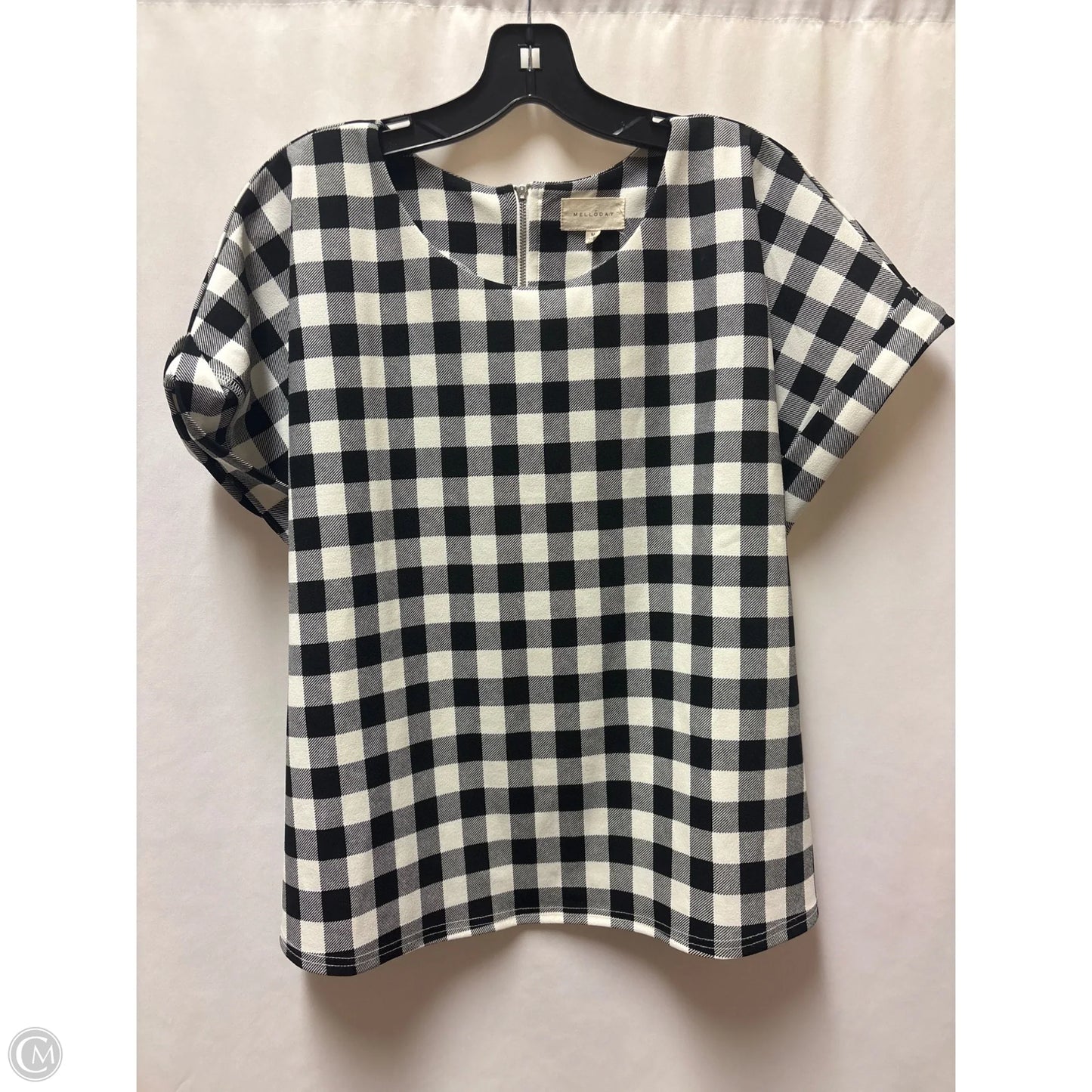 Top Short Sleeve By Melloday In Black & White, Size: M