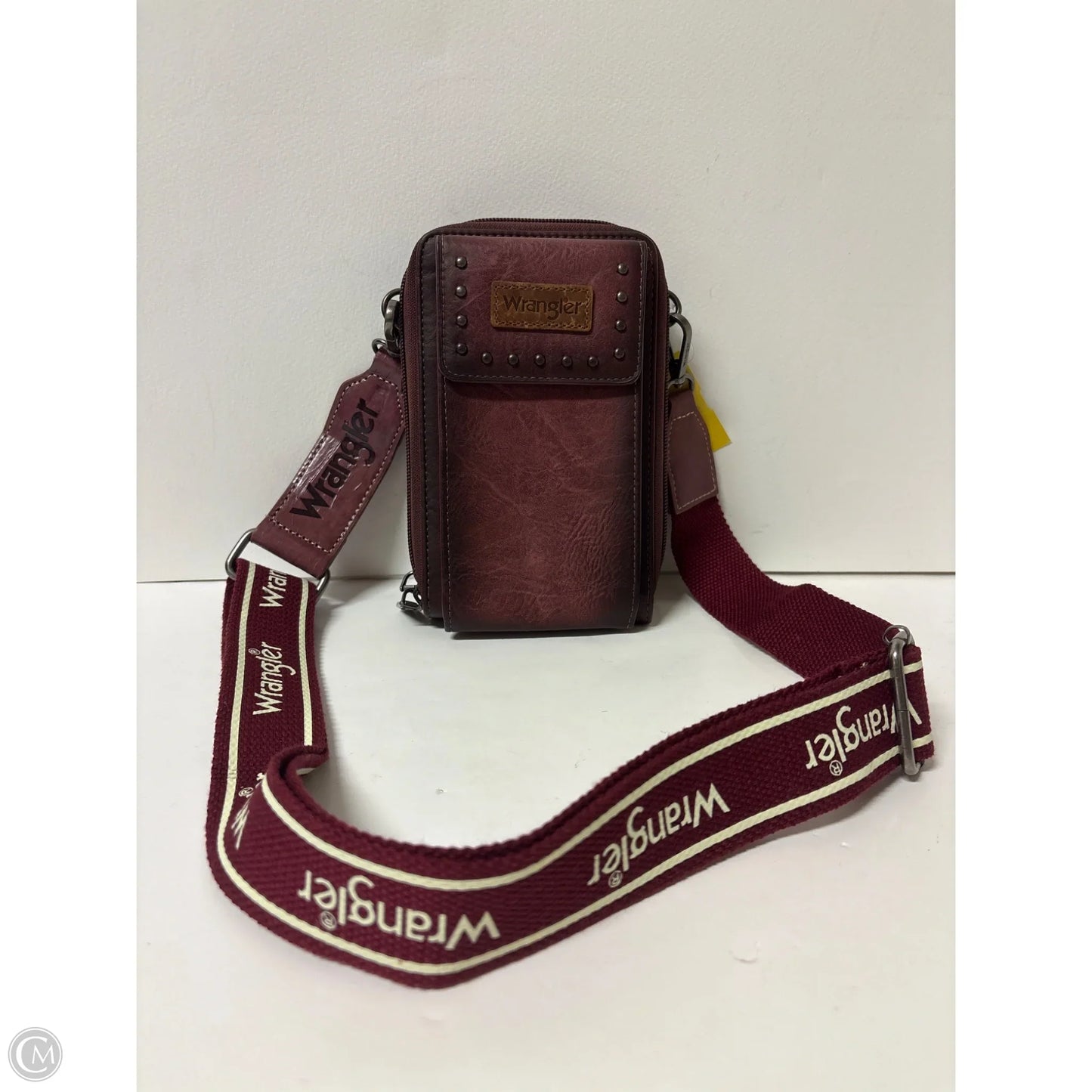Crossbody By Wrangler, Size: Medium