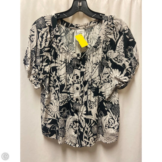 Top Short Sleeve By Cabi In Black & White, Size: M