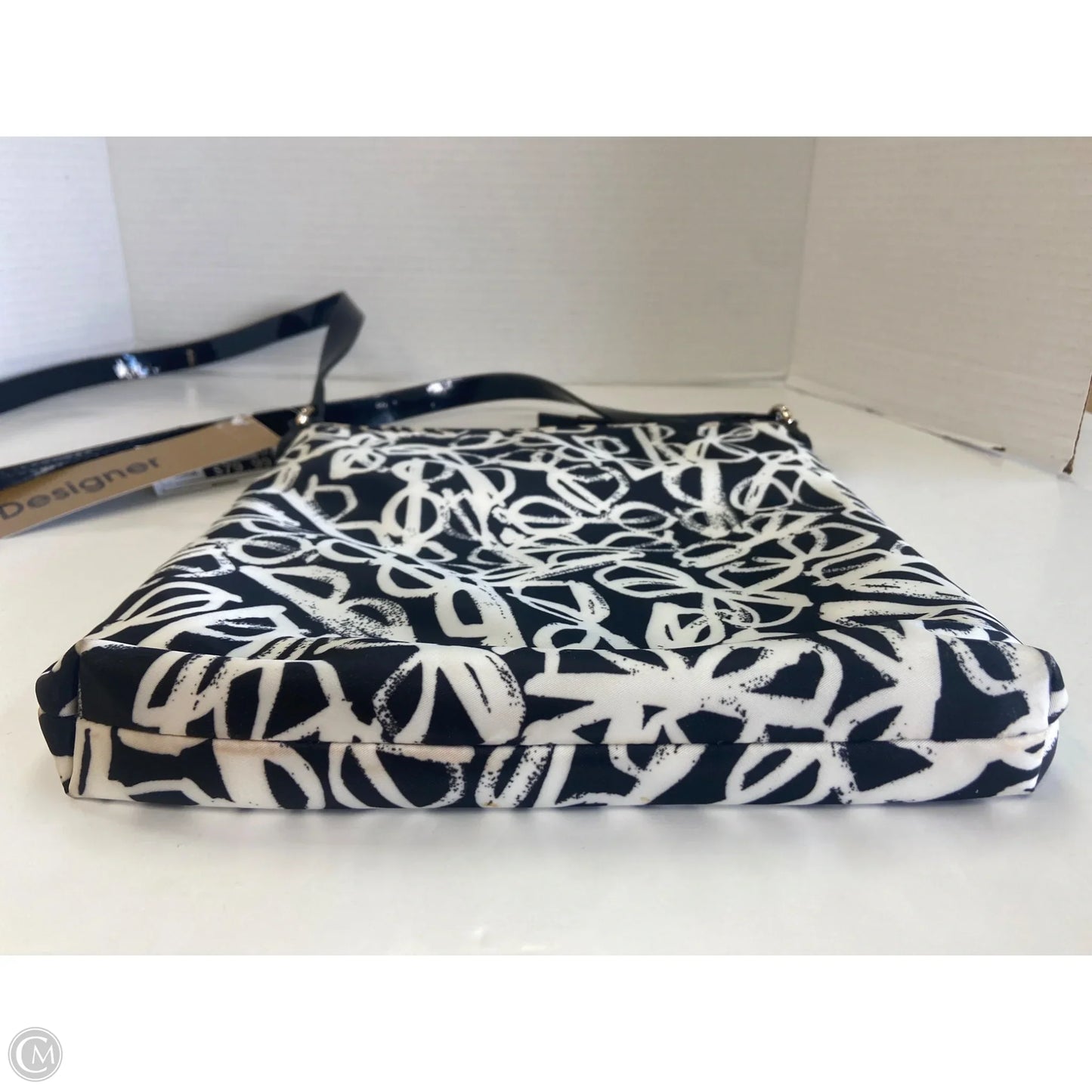 Crossbody Designer By Kate Spade, Size: Large
