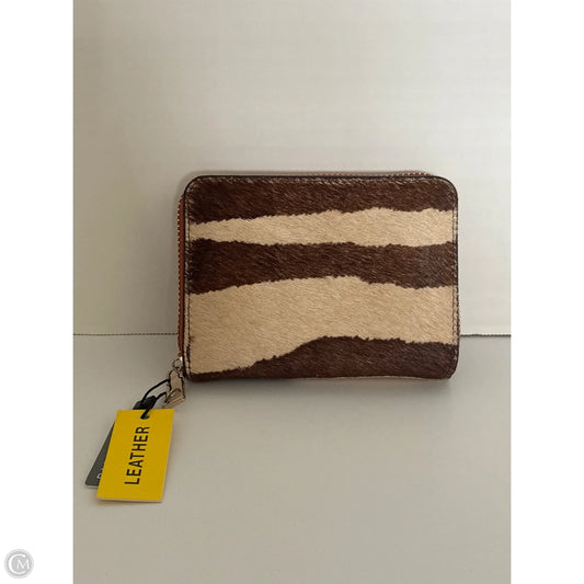 Wallet By Clothes Mentor, Size: Large