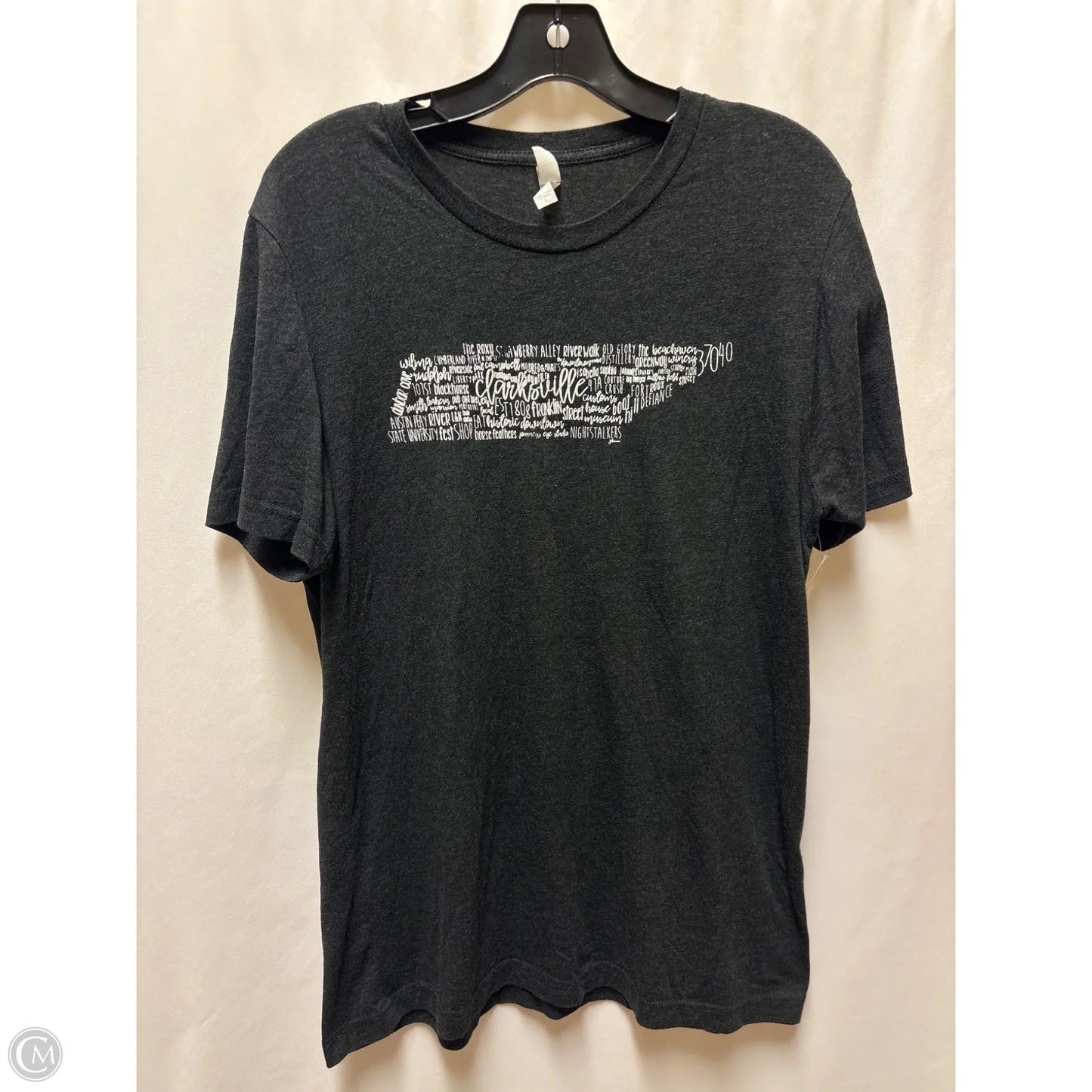 Top Short Sleeve By Bella + Canvas In Black, Size: L