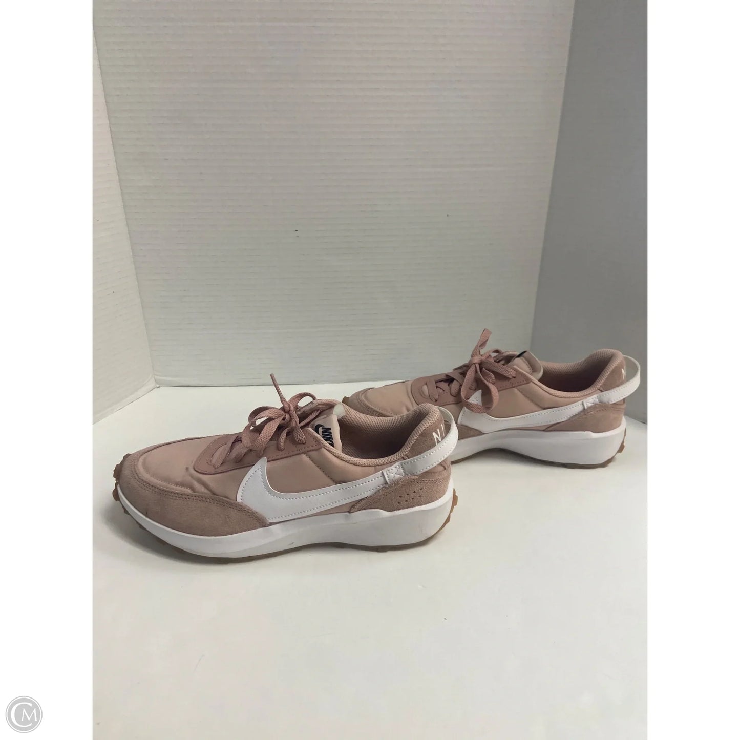 Shoes Athletic By Nike In Mauve, Size: 9