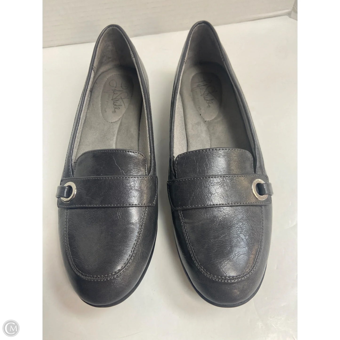 Shoes Flats By Life Stride In Grey, Size: 7.5