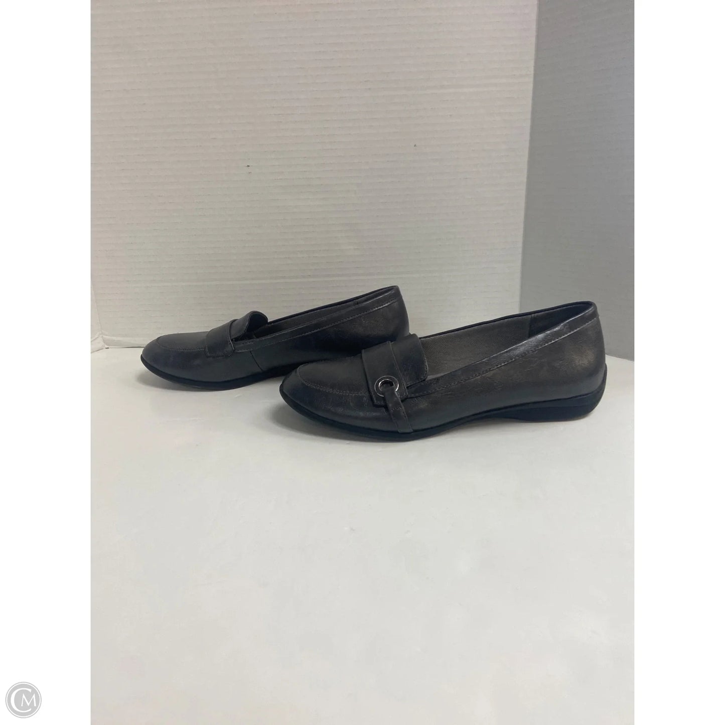 Shoes Flats By Life Stride In Grey, Size: 7.5