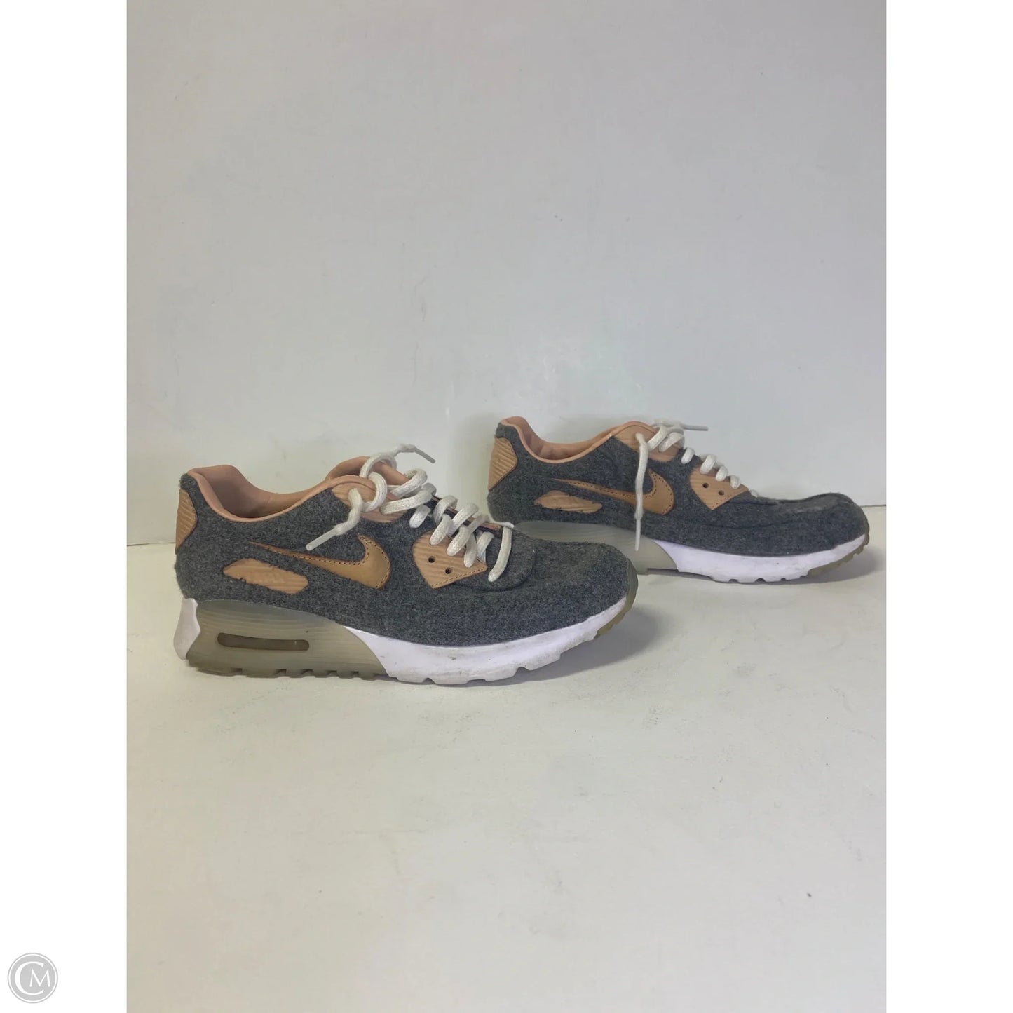 Shoes Athletic By Nike In Grey, Size: 7