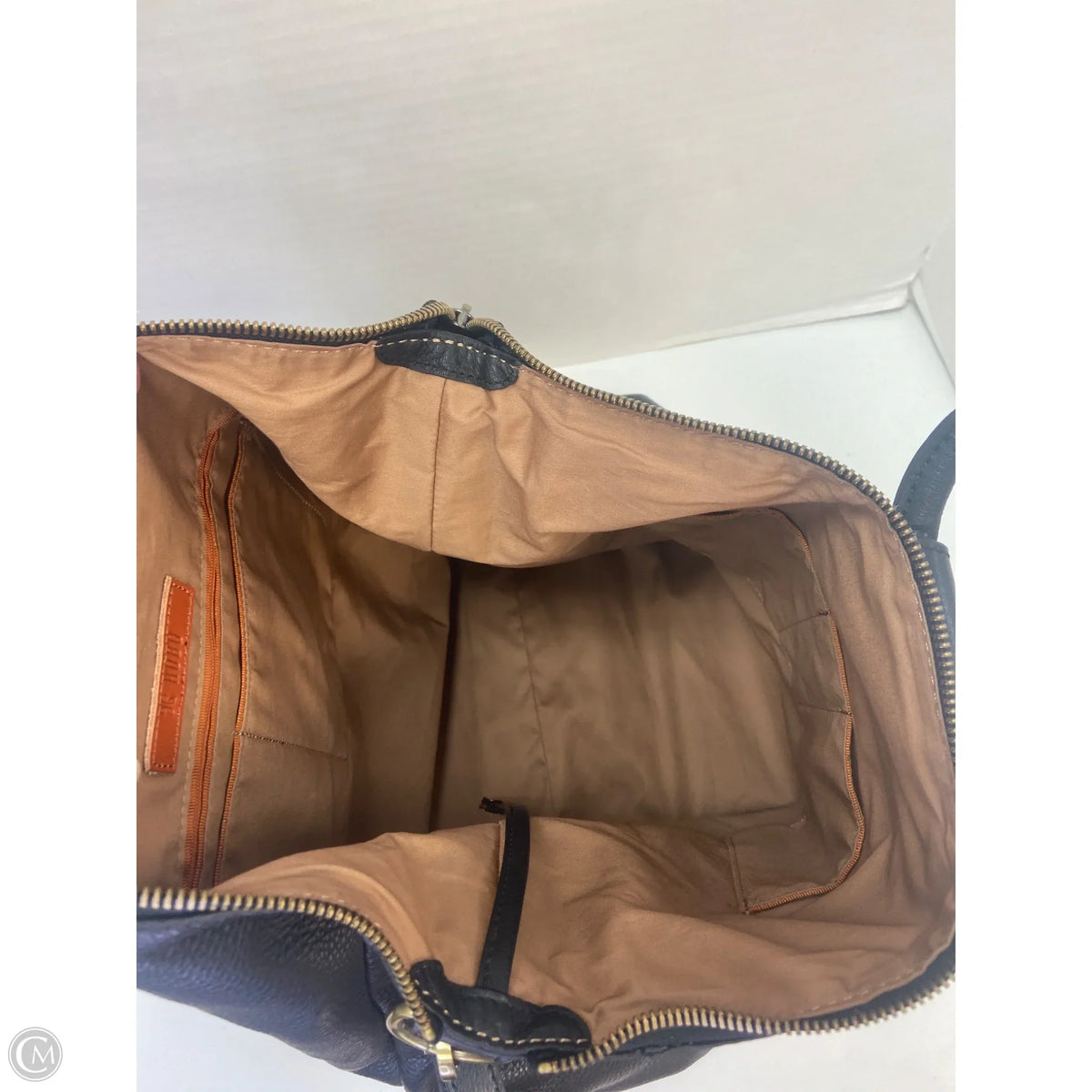 Handbag Leather By Hobo Intl, Size: Large