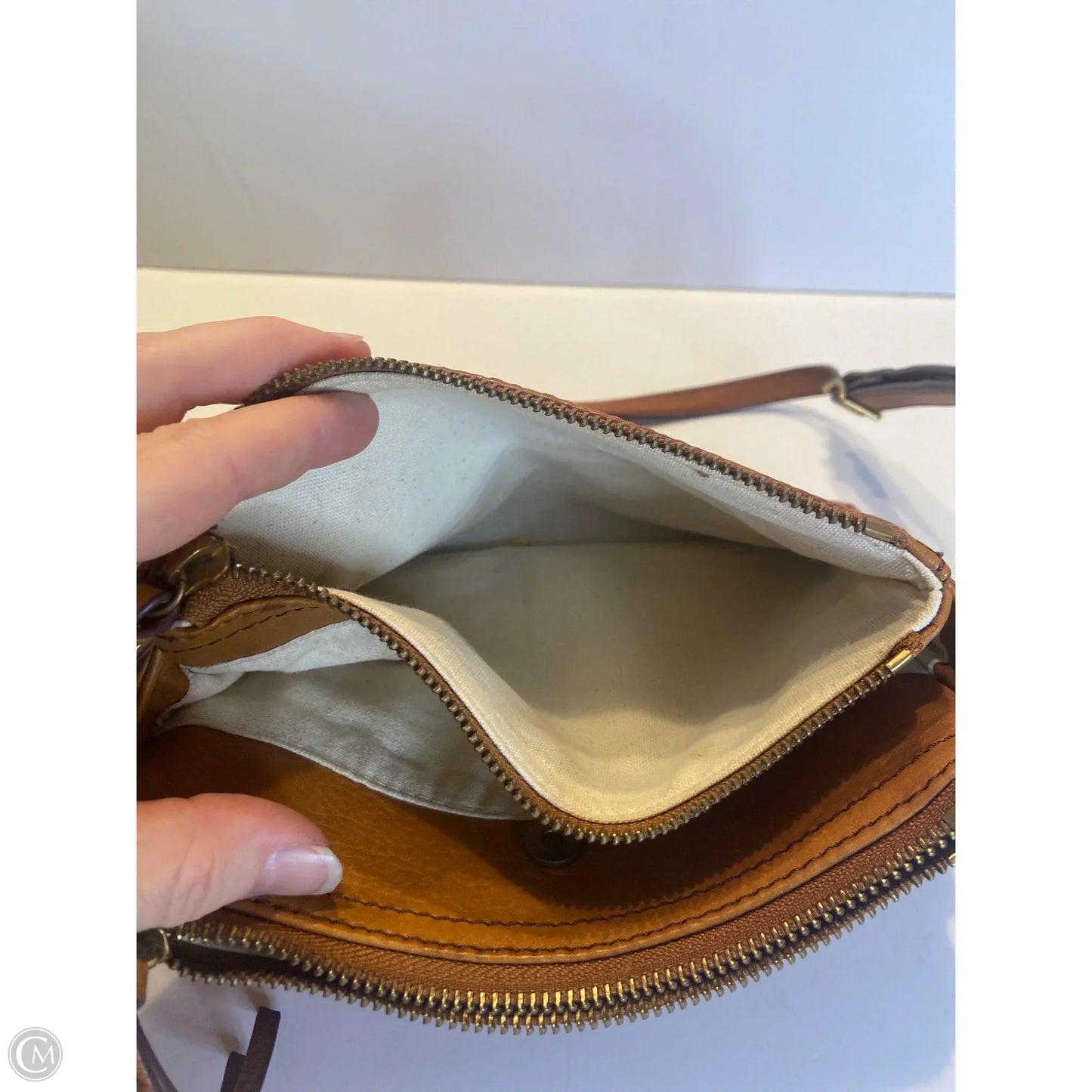 Crossbody By Margot, Size: Small