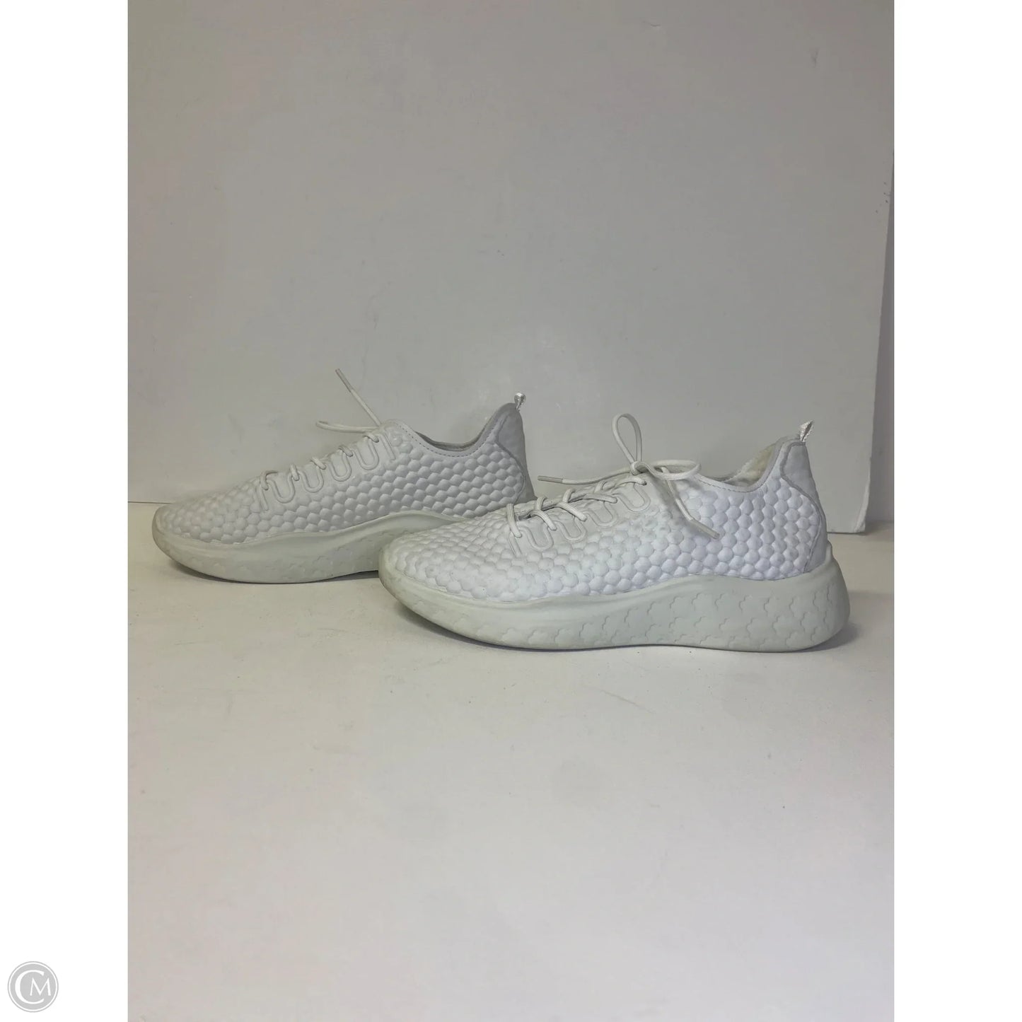 Shoes Athletic By Ecco In White, Size: 7.5