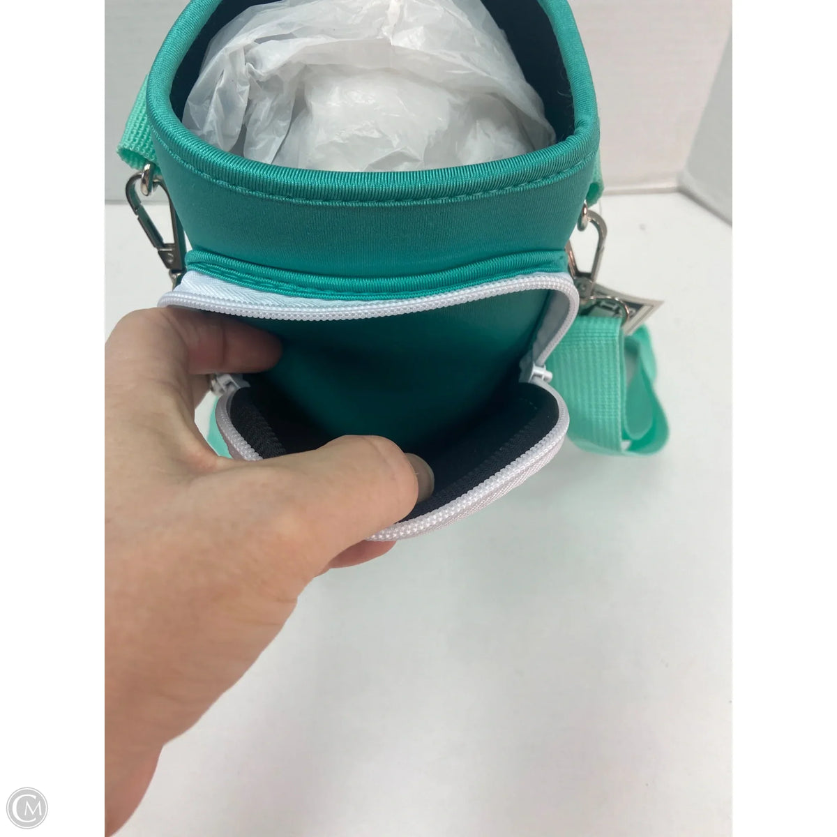 Crossbody By Clothes Mentor, Size: Medium