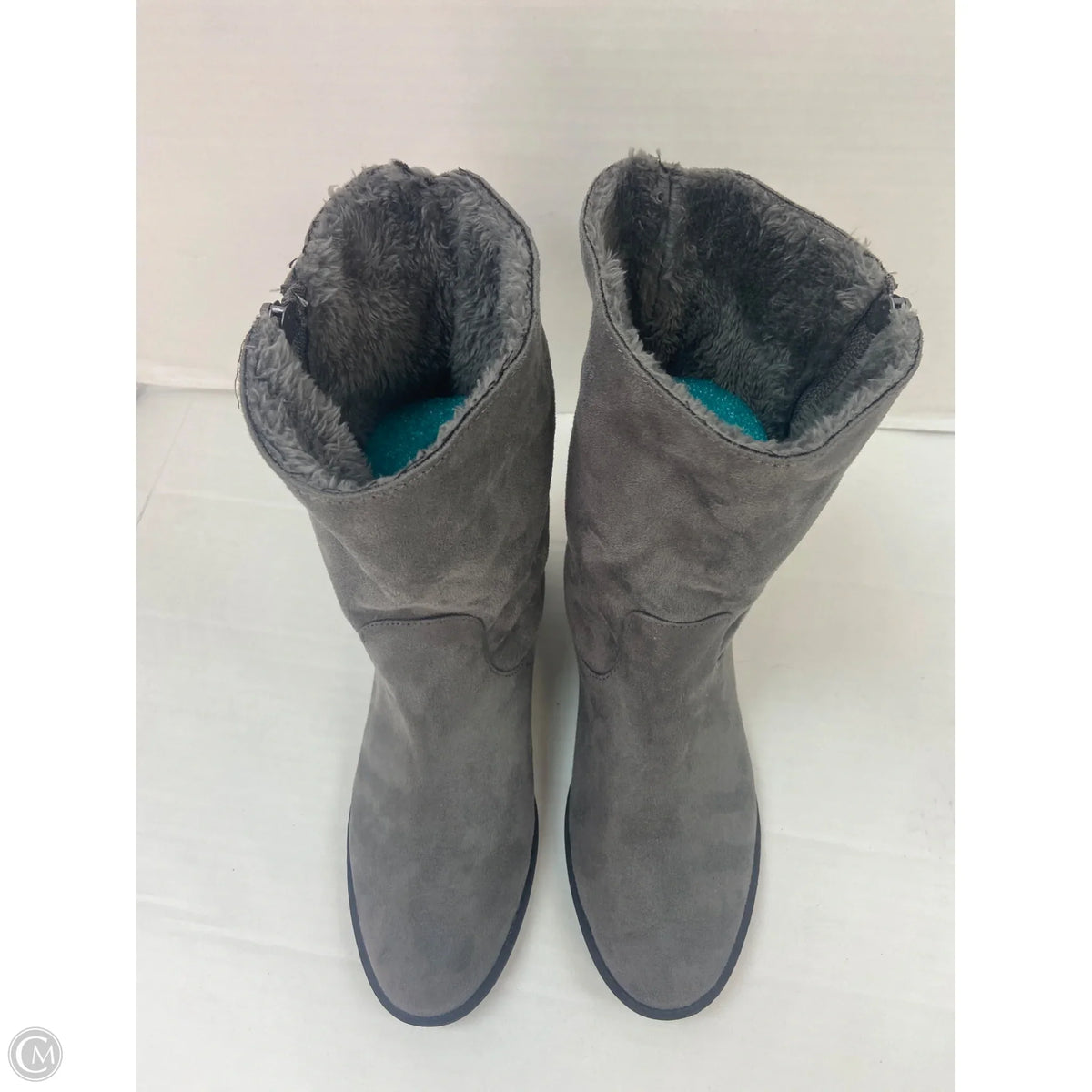 Boots Ankle Flats By Qupid In Grey, Size: 10