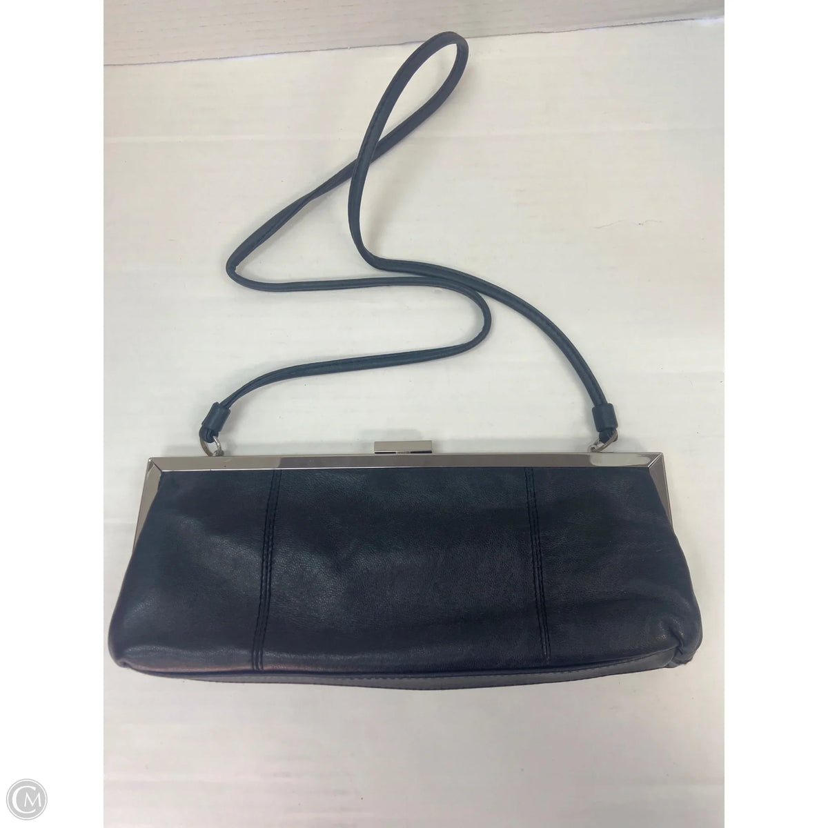 Clutch By Clothes Mentor, Size: Small