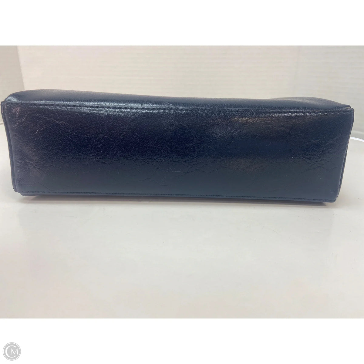 Handbag By Liz Claiborne, Size: Medium