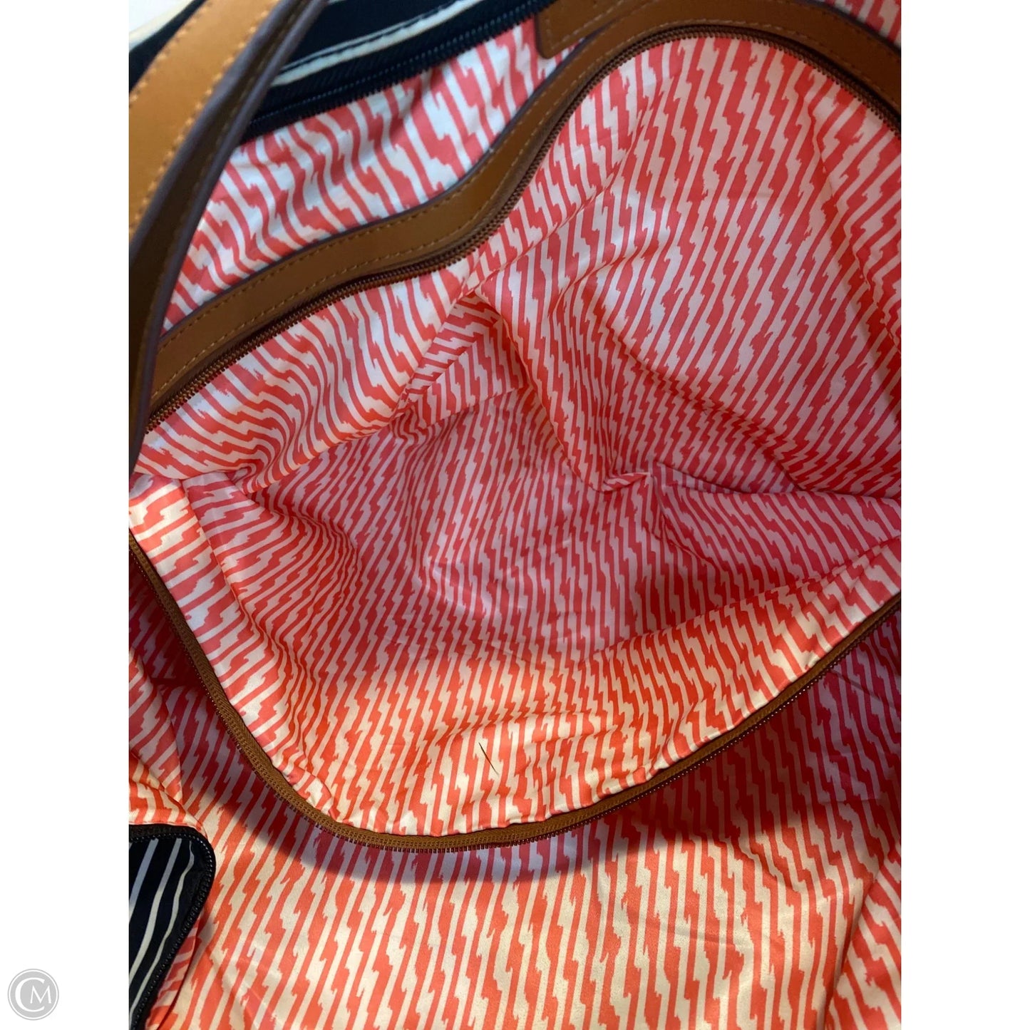 Tote By Clothes Mentor, Size: Large