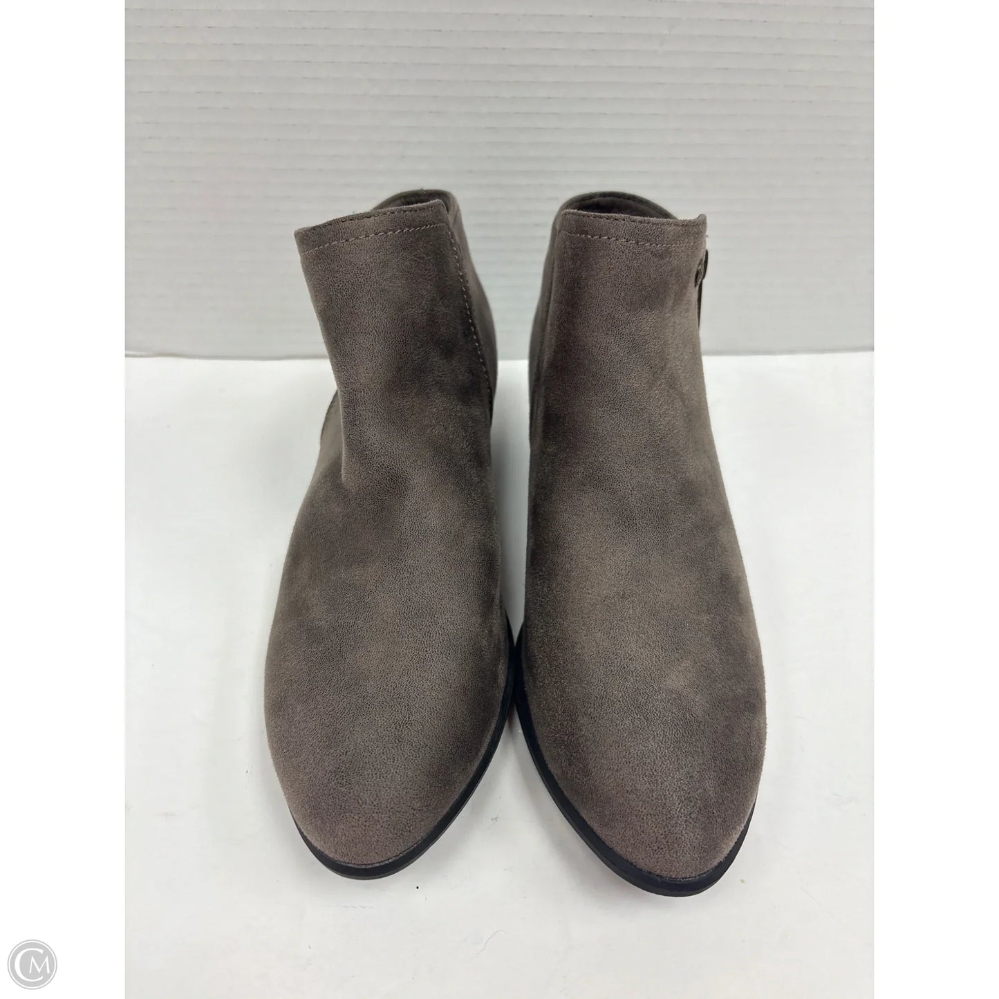 Boots Ankle Heels By Daisy Fuentes In Grey, Size: 6.5