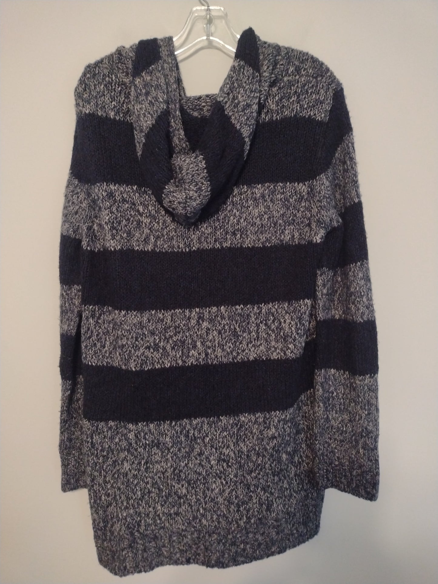 Cardigan By Dex  Size: L