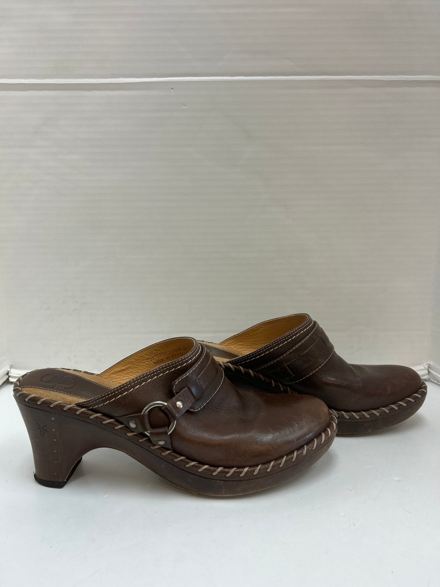 Shoes Flats Mule & Slide By Frye  Size: 11