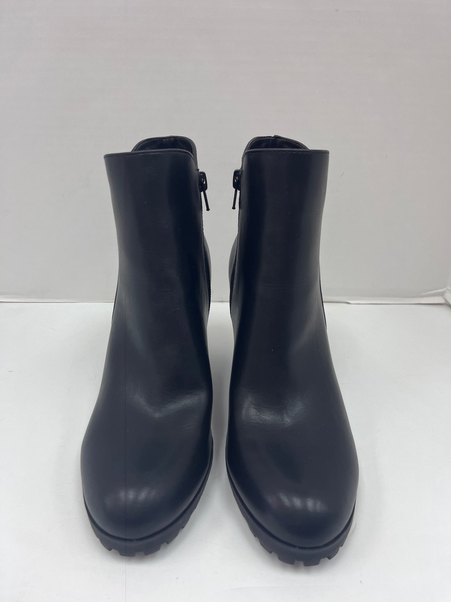 Boots Ankle Heels By Unisa  Size: 7