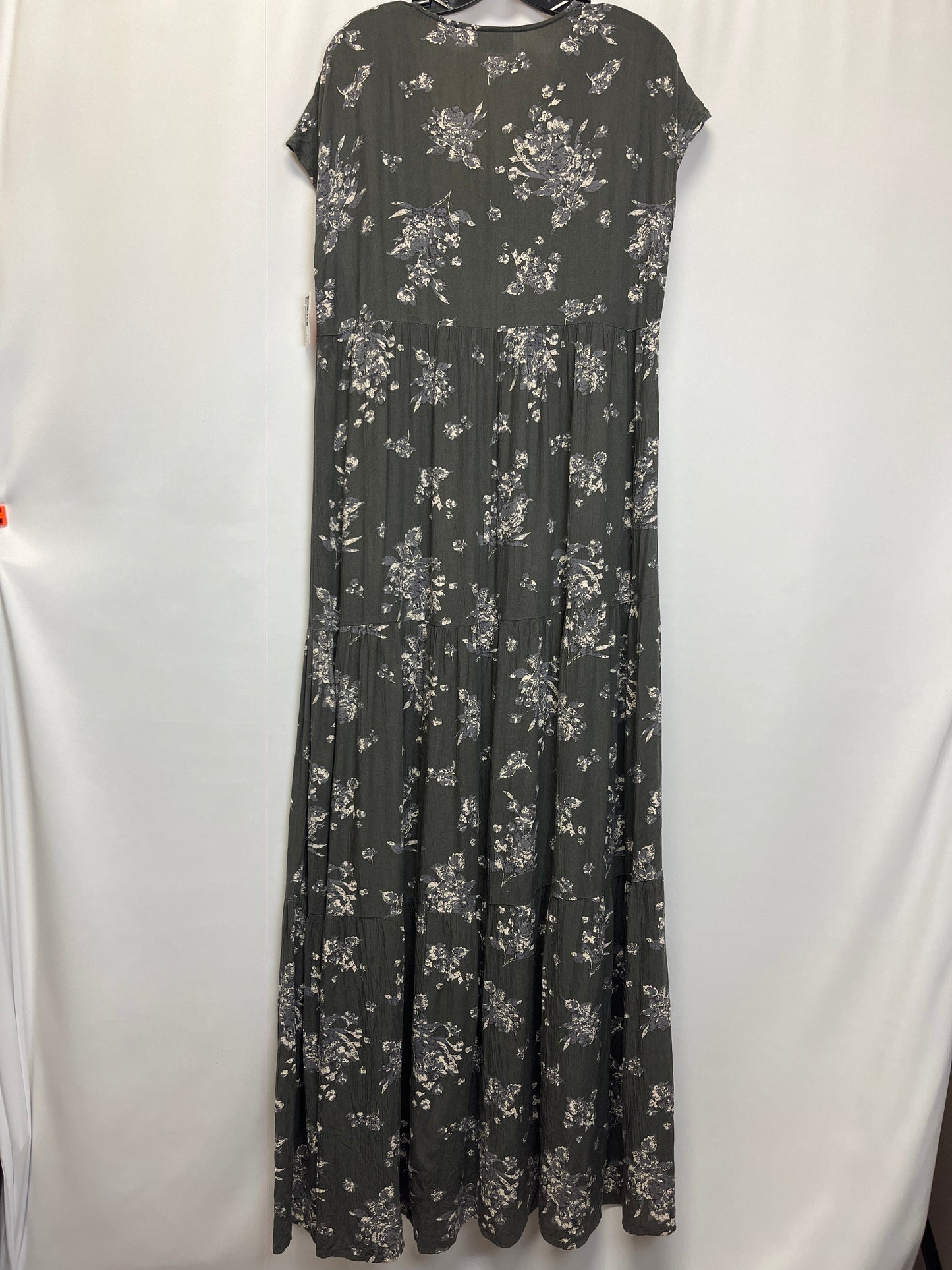 Dress Casual Maxi By Wondery  Size: M