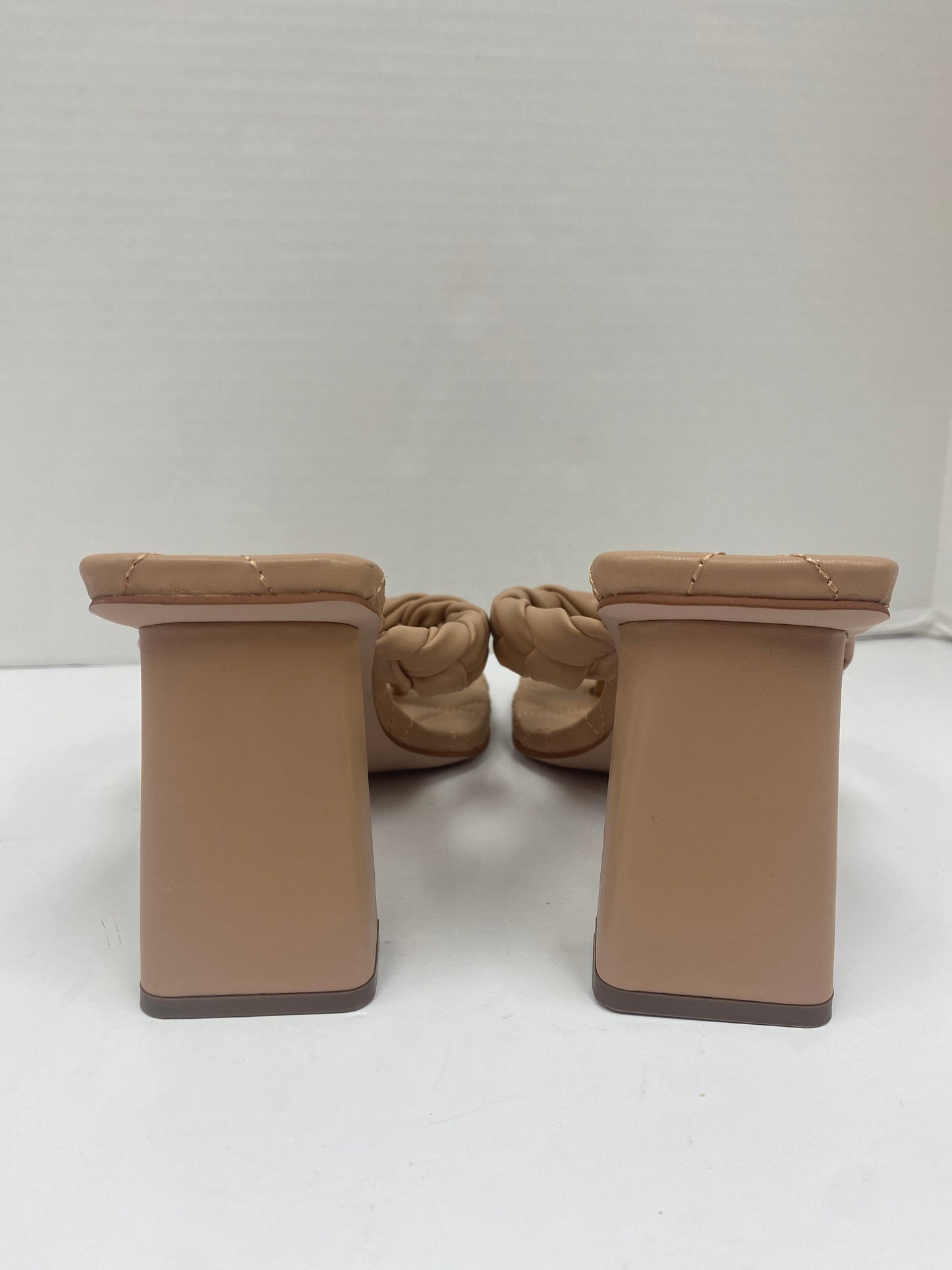 Tan Sandals Heels Block Jessica Simpson, Size 9