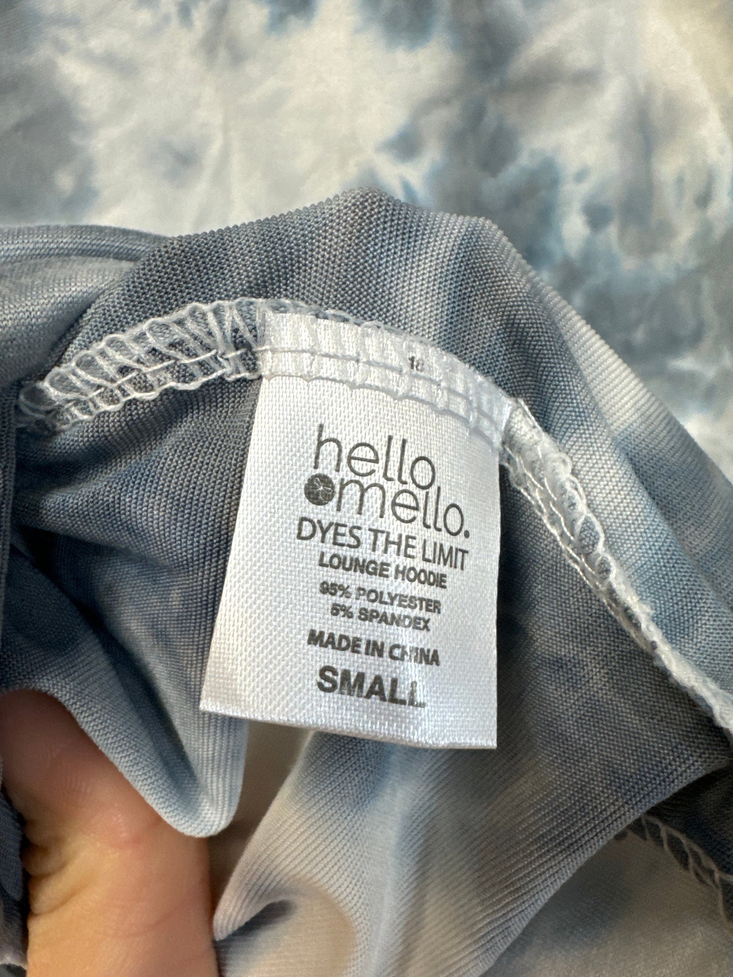Top Long Sleeve By Clothes Mentor In Blue, Size: S