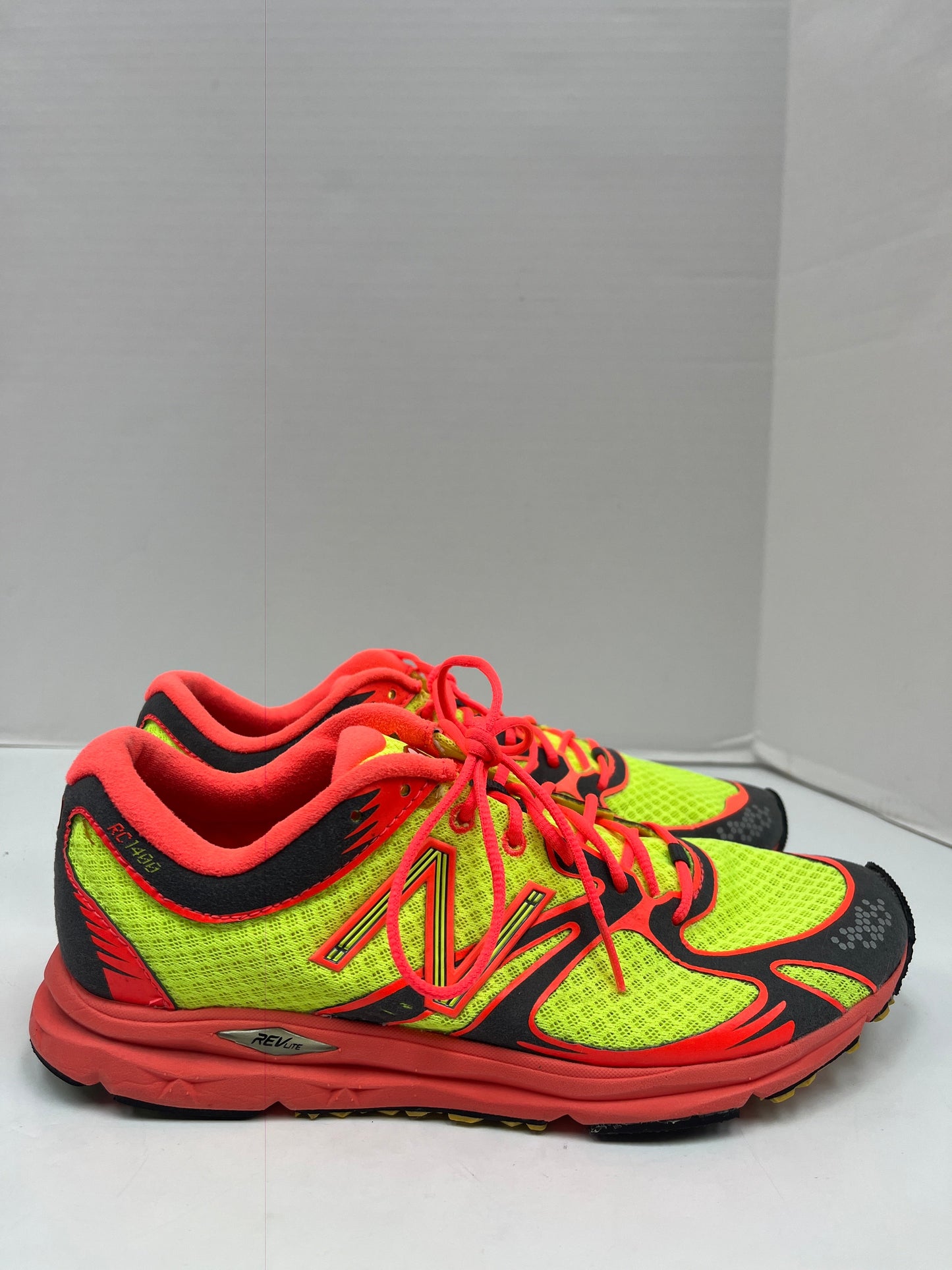 Shoes Athletic By New Balance  Size: 8.5