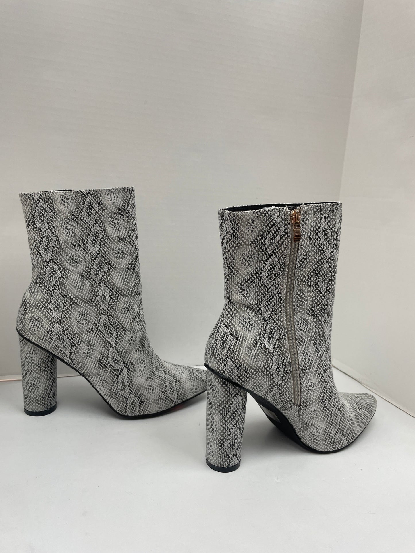 Boots Ankle Heels By Fashion Nova  Size: 11