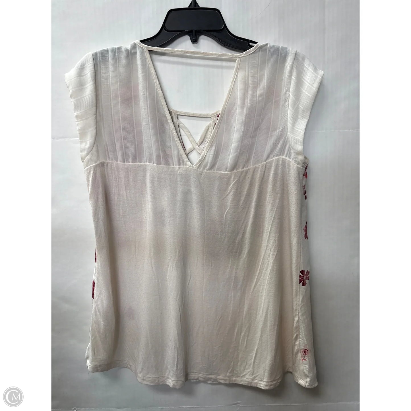 Top Short Sleeve By Maurices In White, Size: M