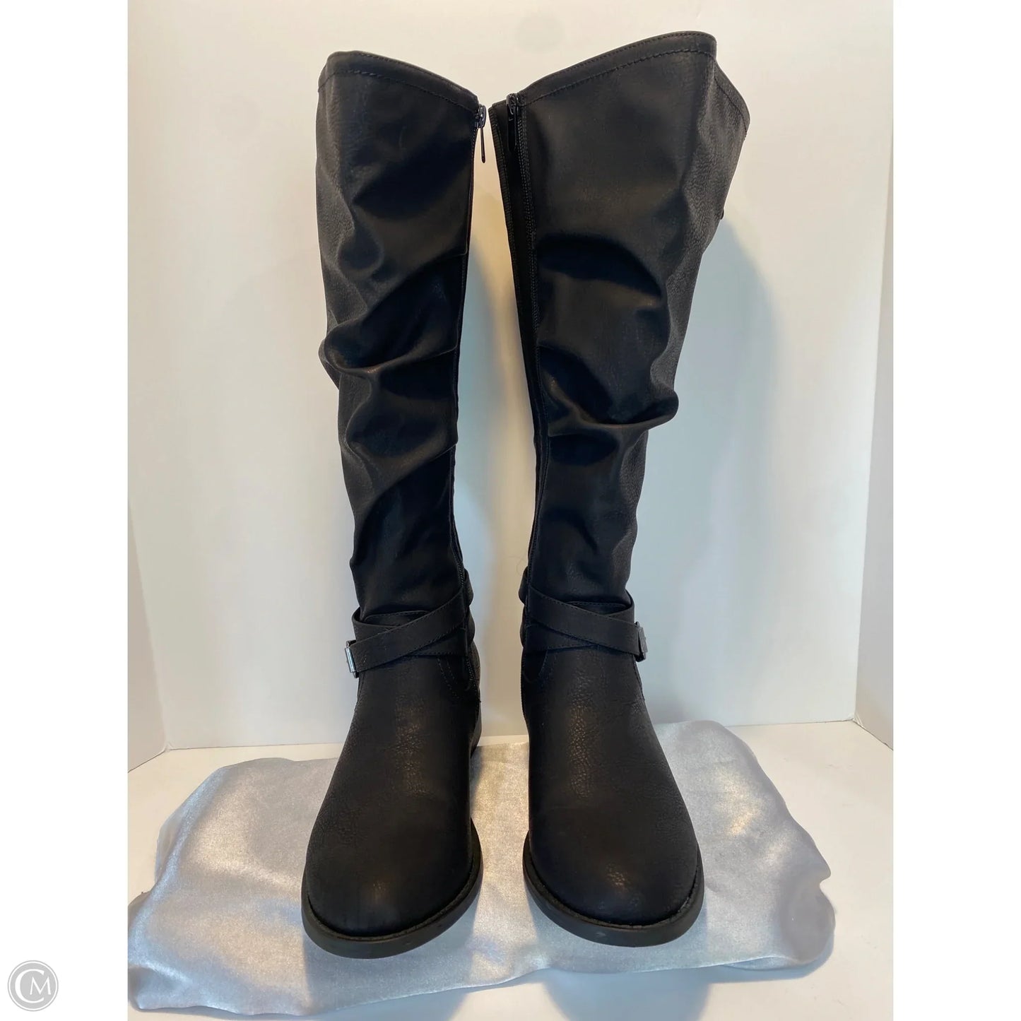 Boots Mid-calf Flats By Torrid in Black Size: 9 we