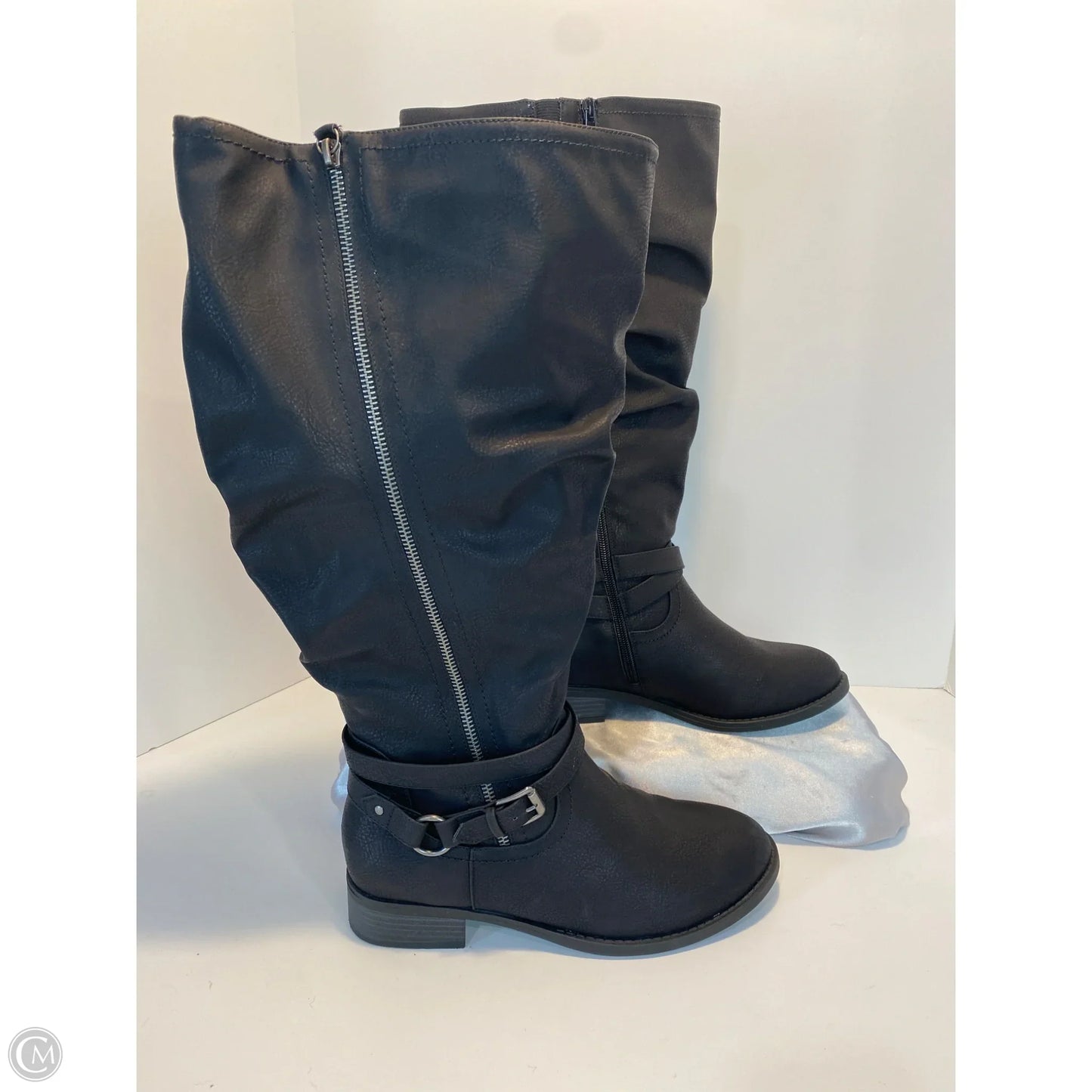 Boots Mid-calf Flats By Torrid in Black Size: 9 we