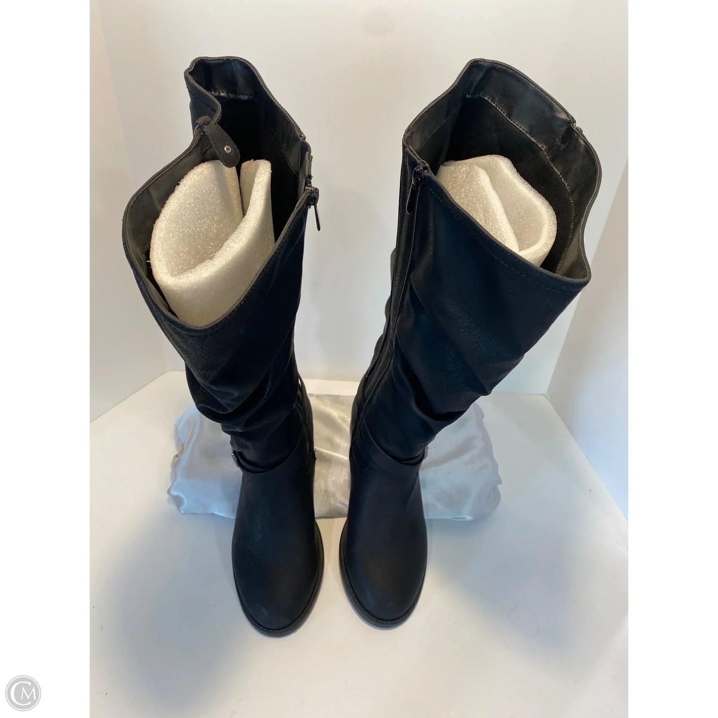 Boots Mid-calf Flats By Torrid in Black Size: 9 we