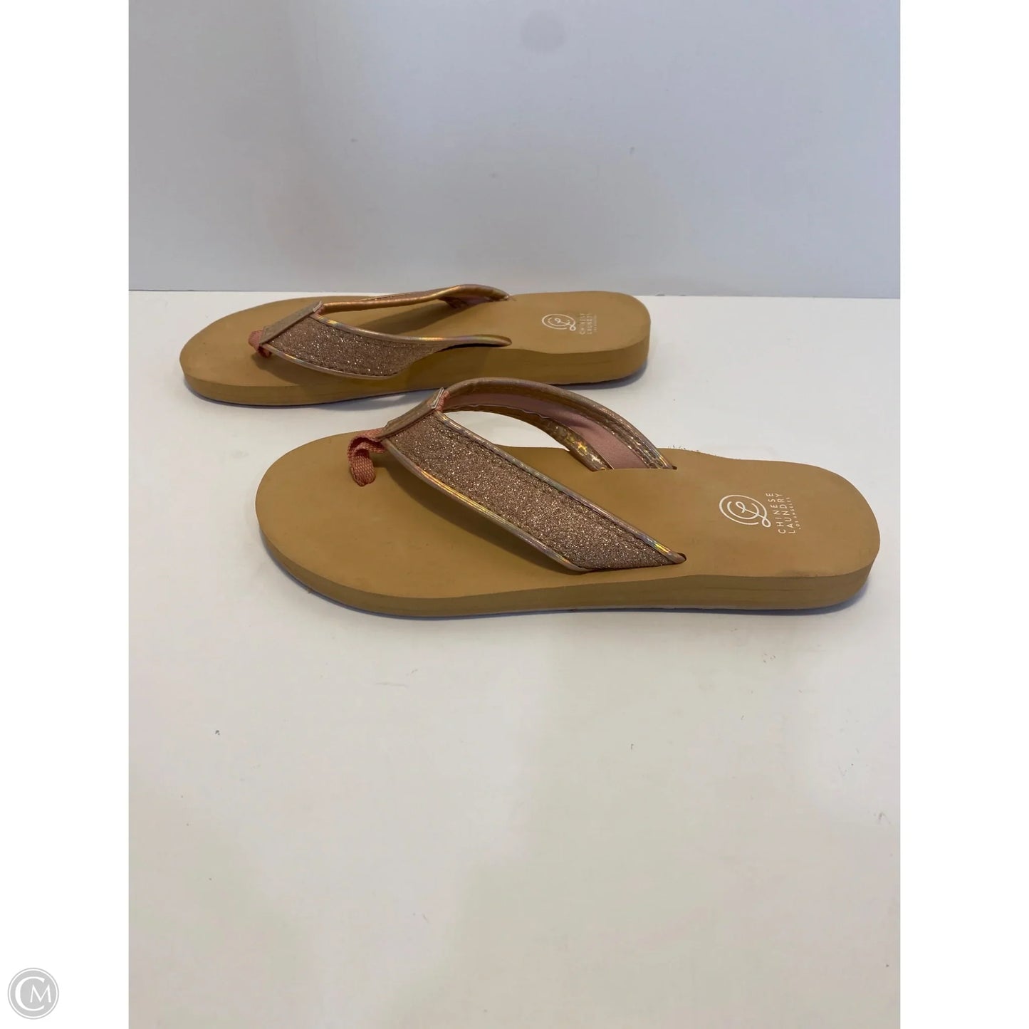 Sandals Flip Flops By Chinese Laundry In Tan, Size: 6