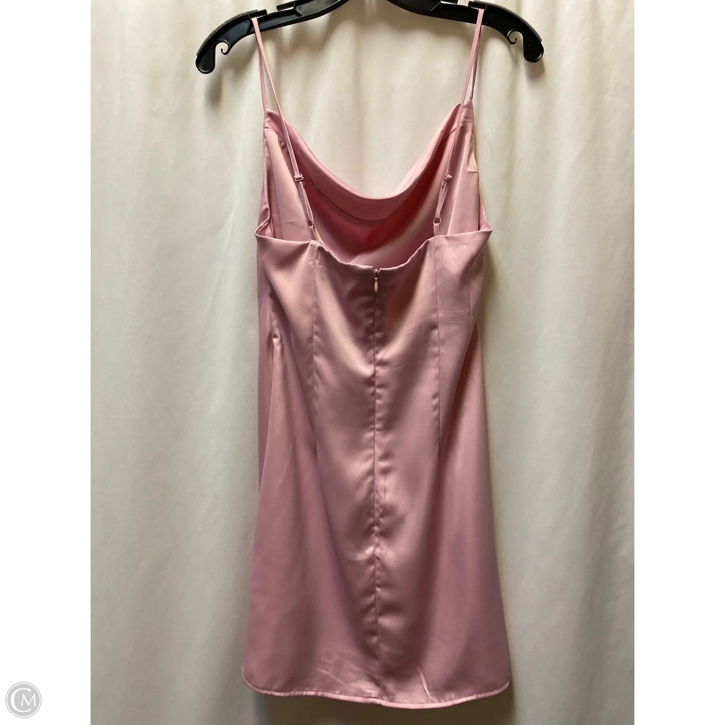 Dress Casual Short By Urban Outfitters In Pink, Size: M