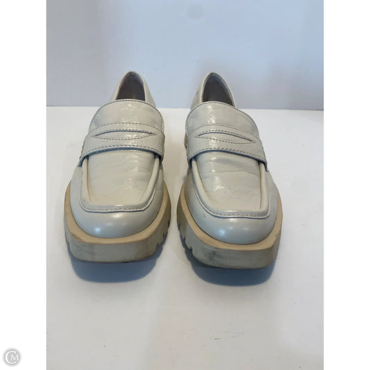 Shoes Flats By Dolce Vita In Beige, Size: 8.5