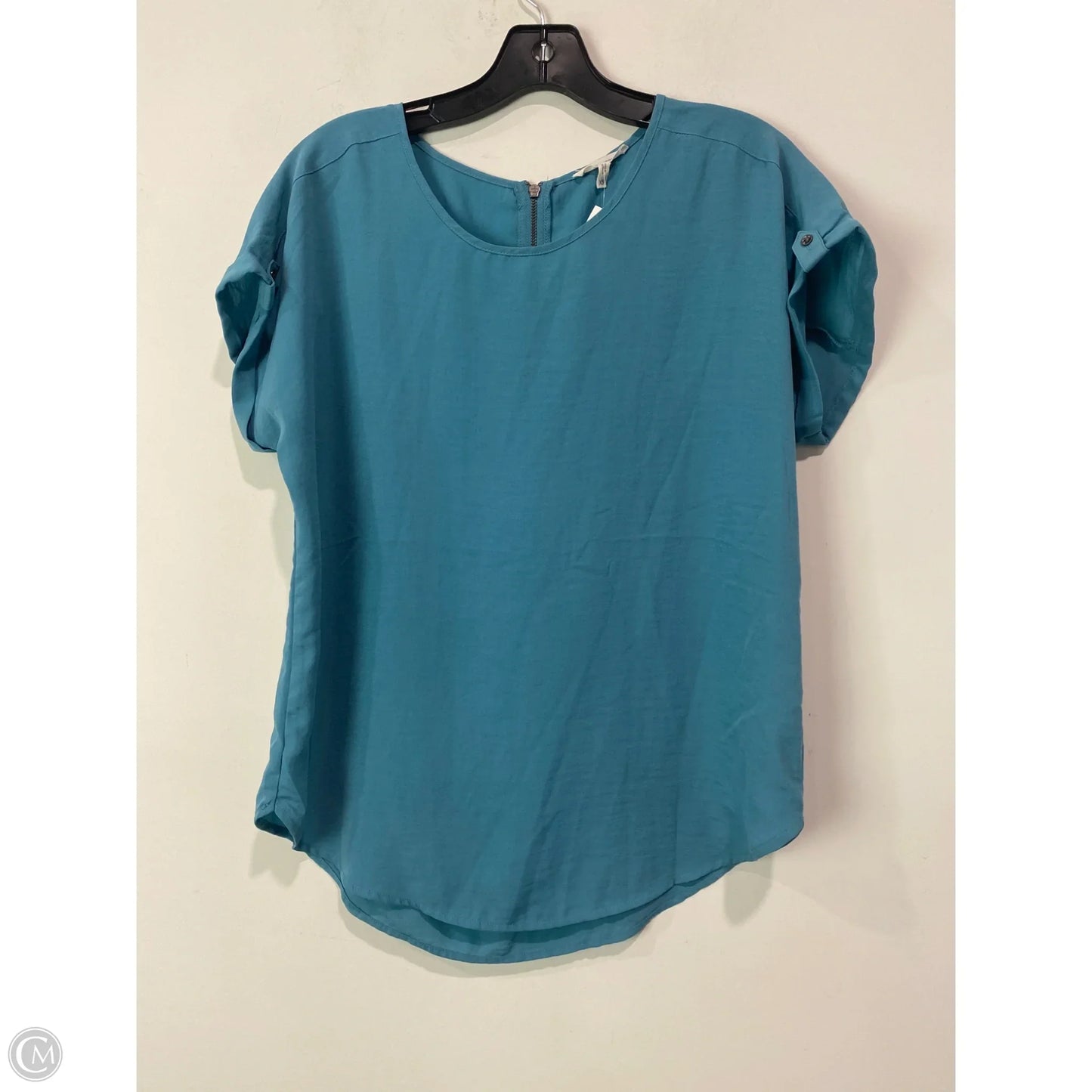 Top Short Sleeve By Maurices In Teal, Size: Xs