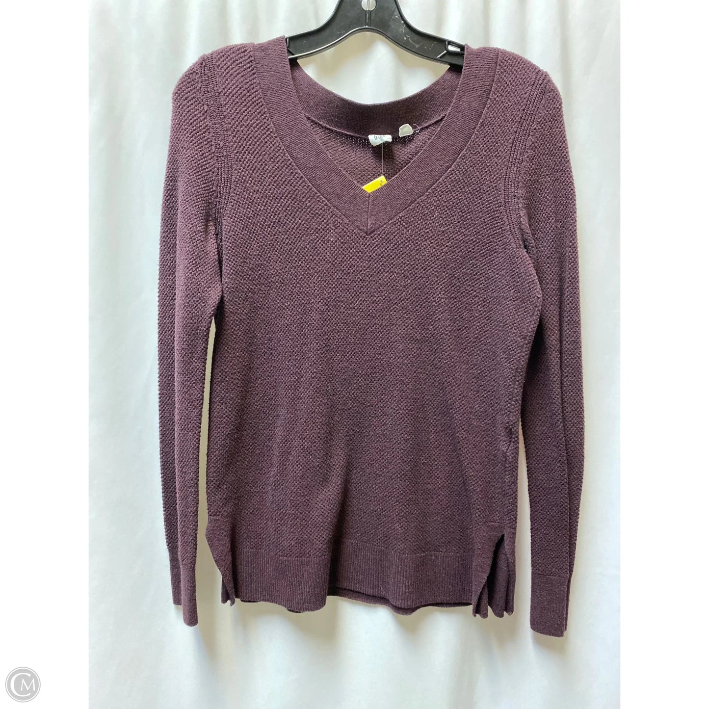 Sweater By Gap In Maroon, Size: S