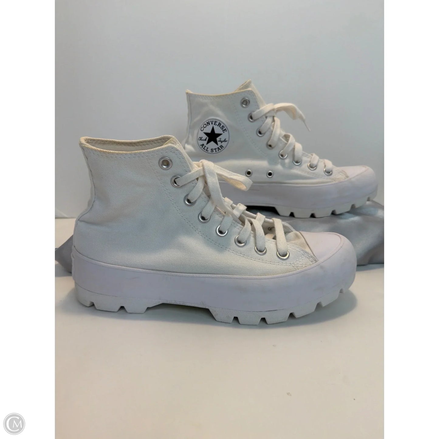 Shoes Sneakers By Converse In White, Size: 9