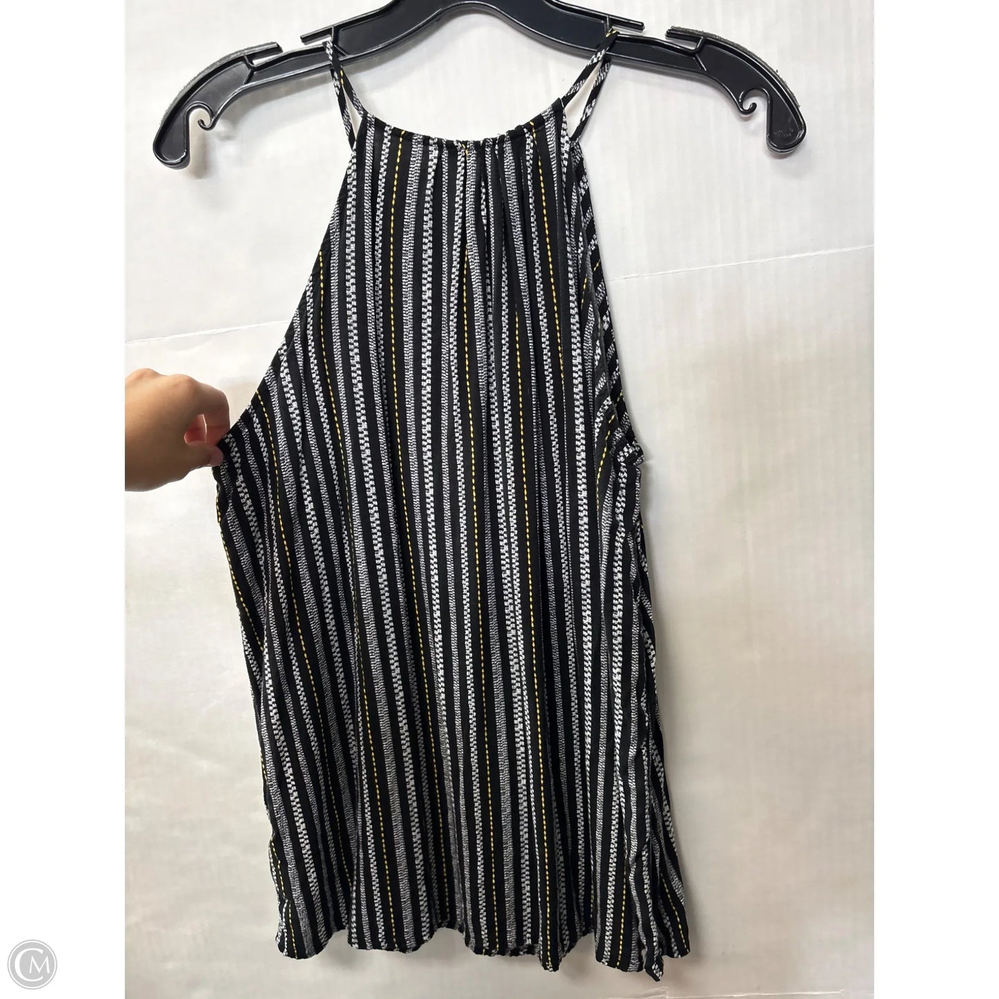 Top Sleeveless By Old Navy In Black, Size: M