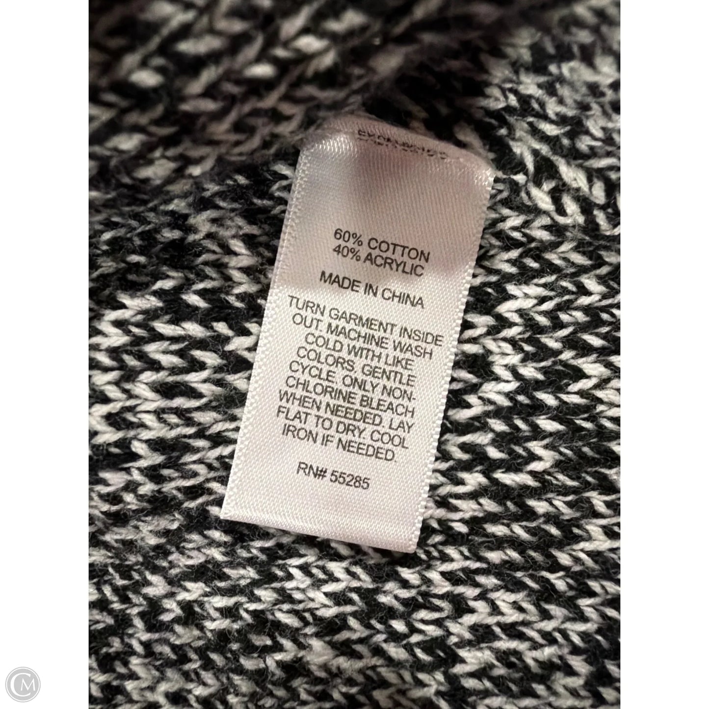 Sweater By Express In Grey, Size: Xs