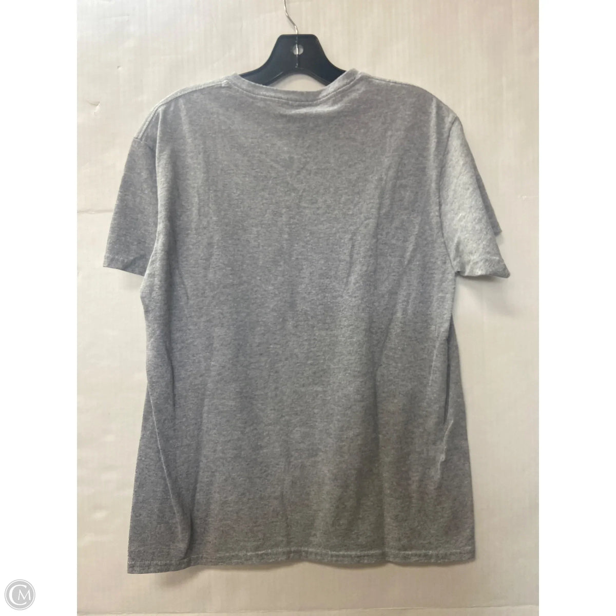 Top Short Sleeve By Clothes Mentor In Grey, Size: M