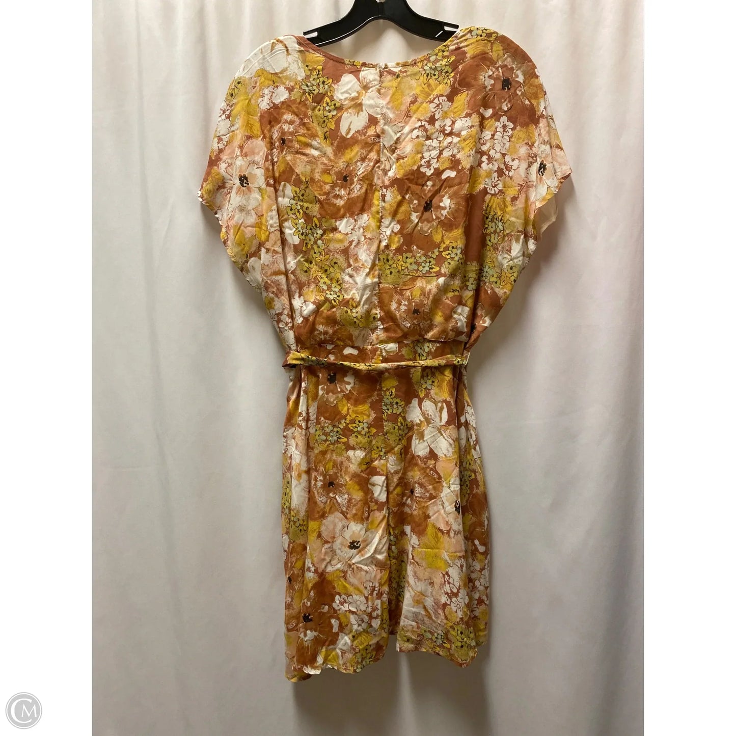 Dress Casual Short By Free People In Yellow, Size: L