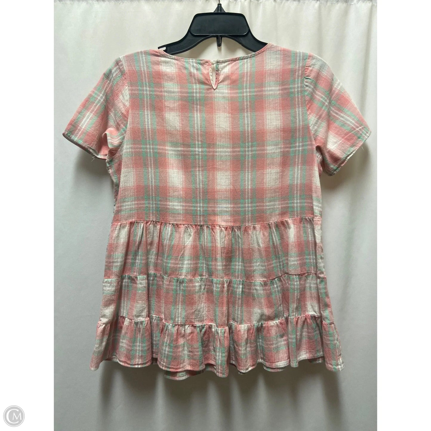 Top Short Sleeve By Clothes Mentor In Pink, Size: M