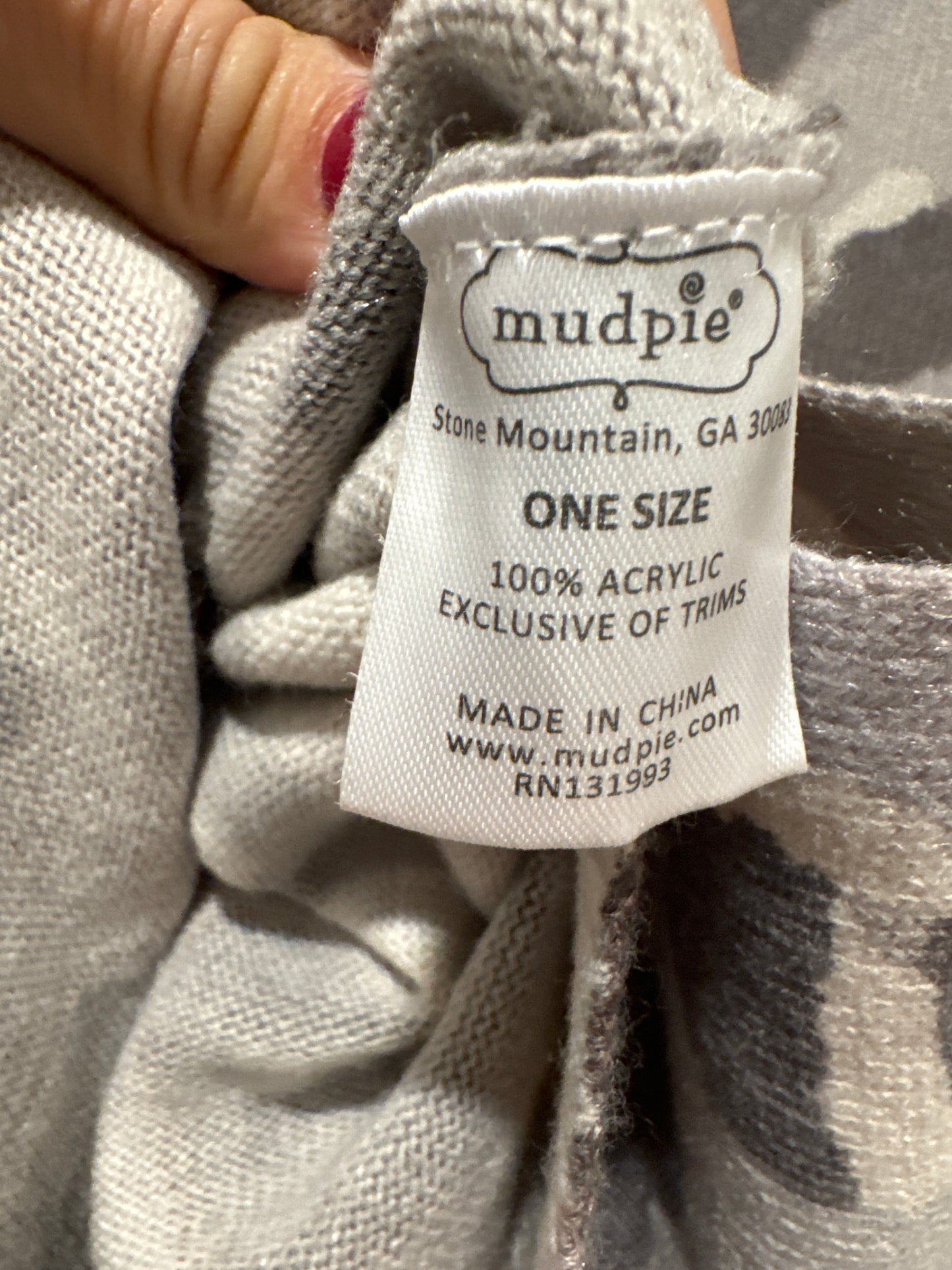 Sweater By Mudpie In Grey, Size: Osfm